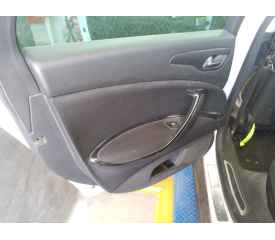 GUARNECIDO PUERTA TRASERA IZQUIERDA 