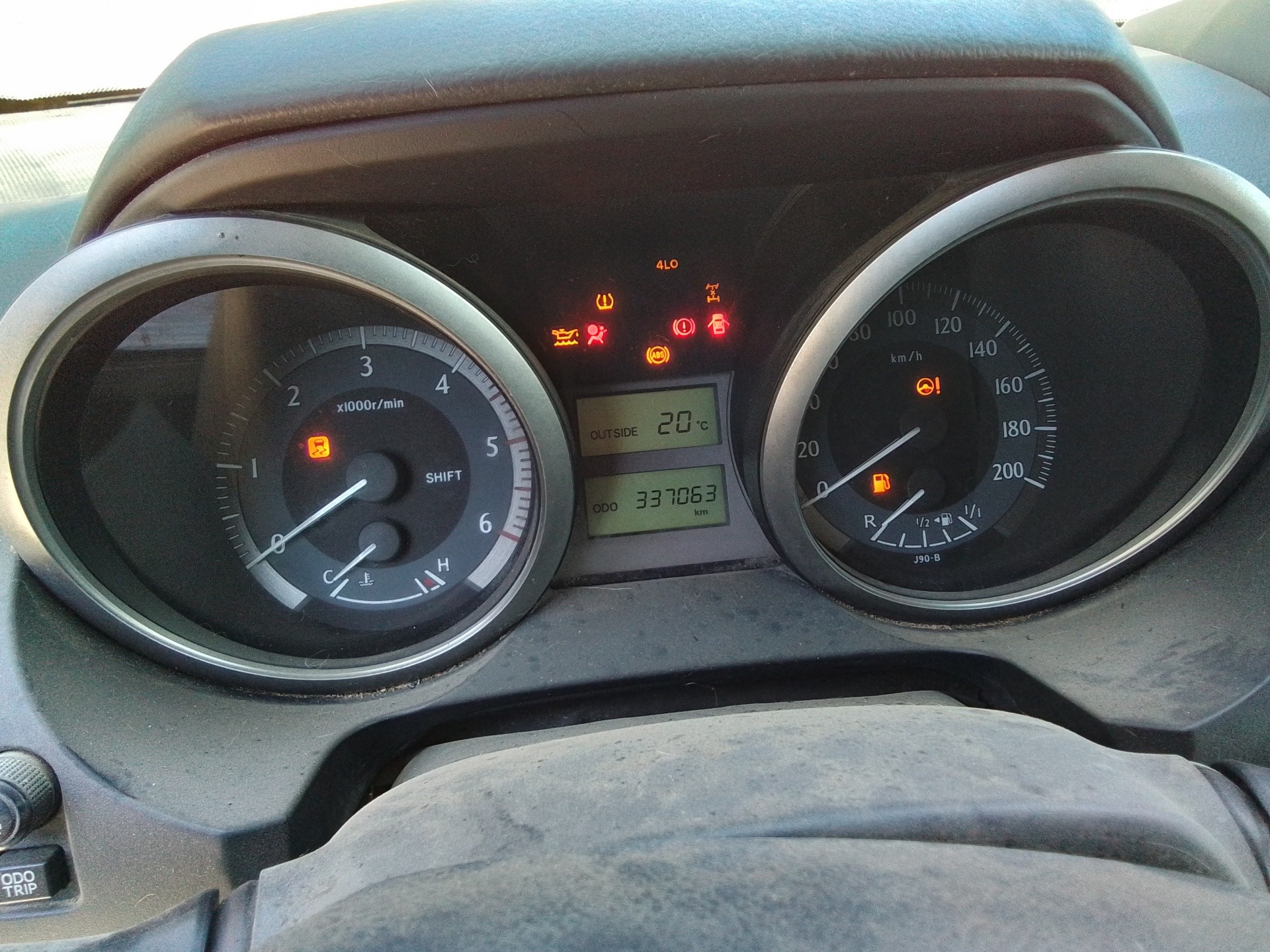 Recambio de cuadro instrumentos para toyota land cruiser (j15) basis referencia OEM IAM   