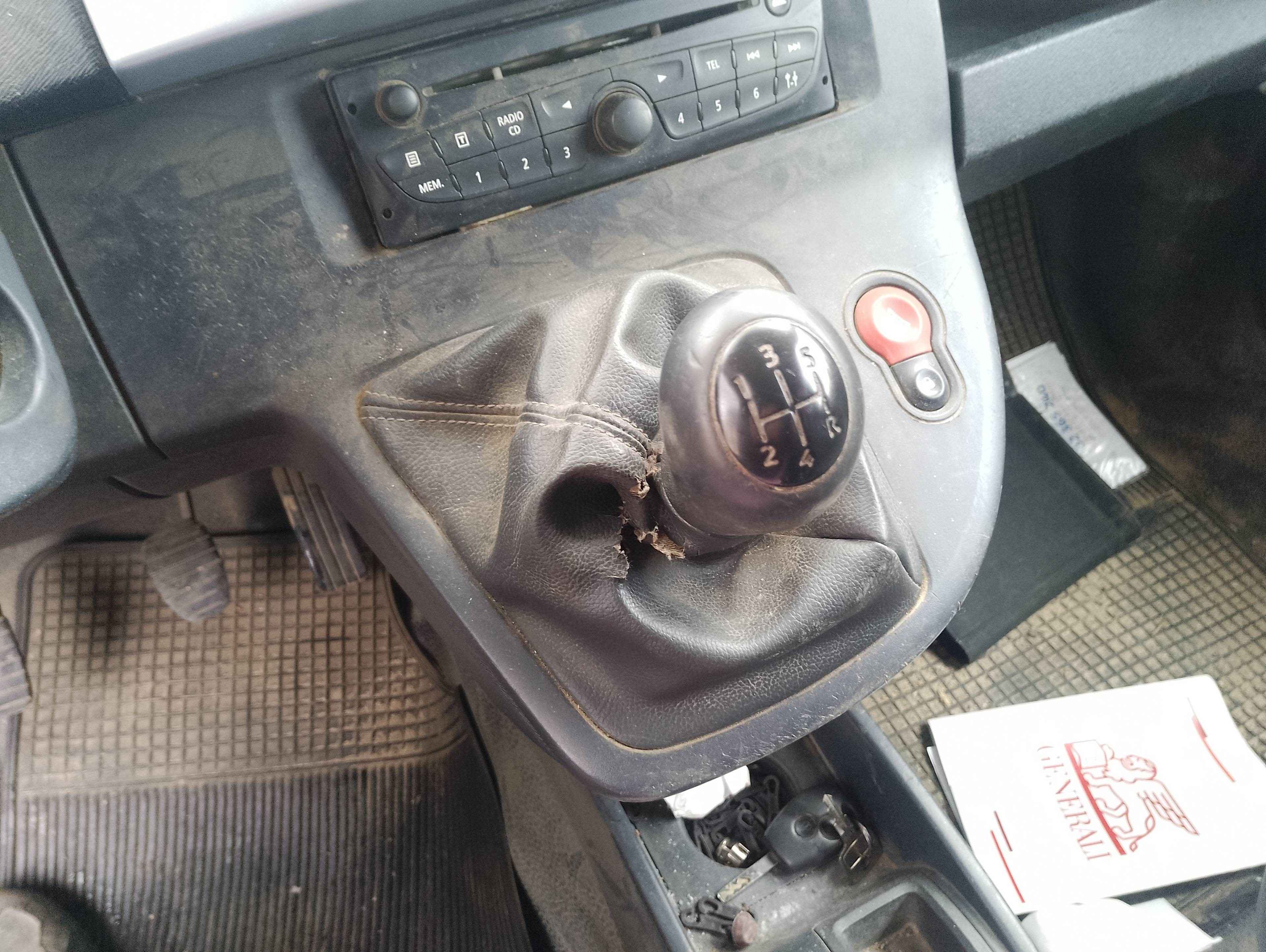 Recambio de palanca cambio para renault kangoo (f/kc0) alize referencia OEM IAM   