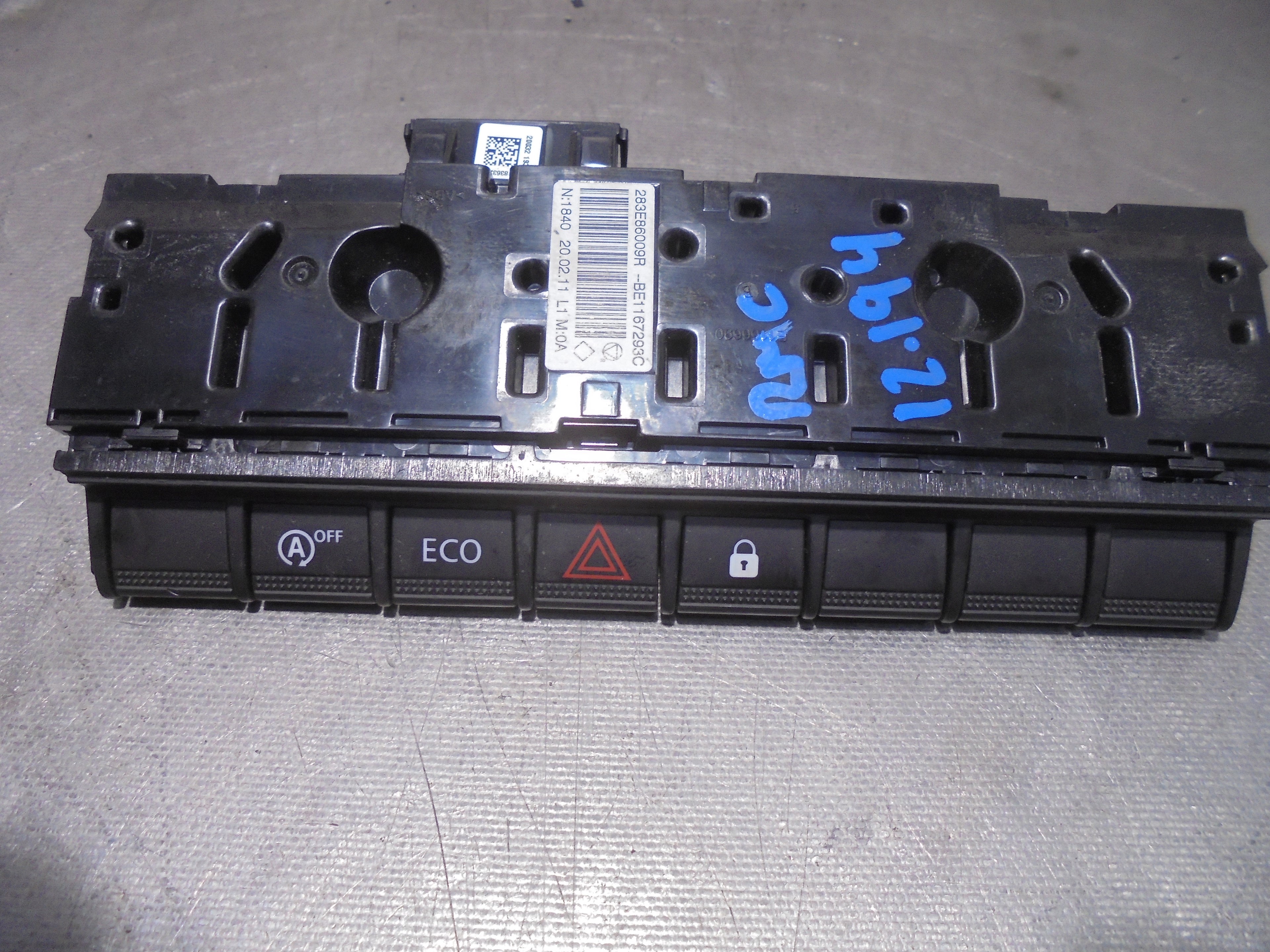 Recambio de mando warning para renault clio v business referencia OEM IAM 283E86009R  