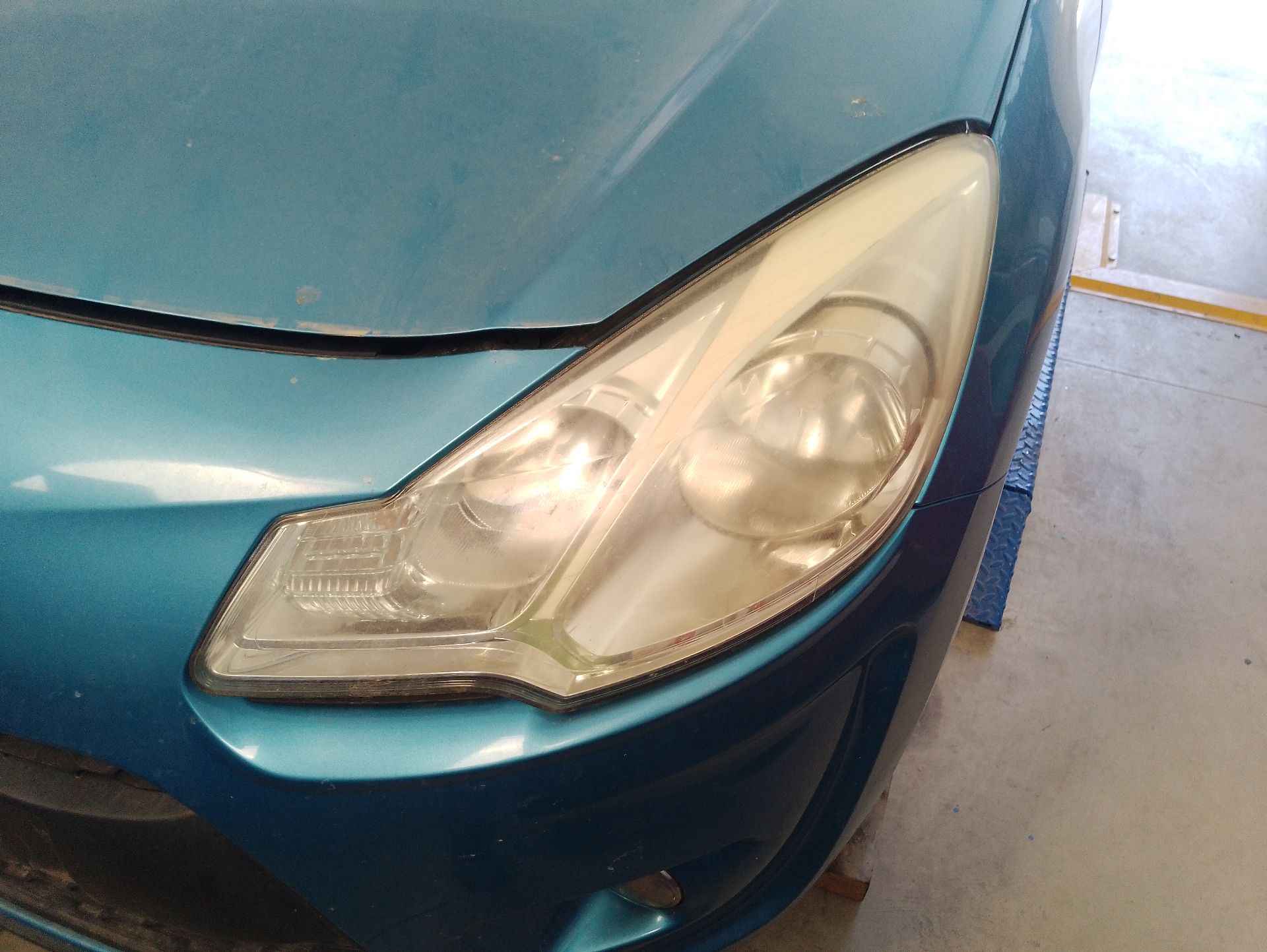 Recambio de faro izquierdo para citroën c3 ii (sc_) 1.1 i referencia OEM IAM 1606930180  
