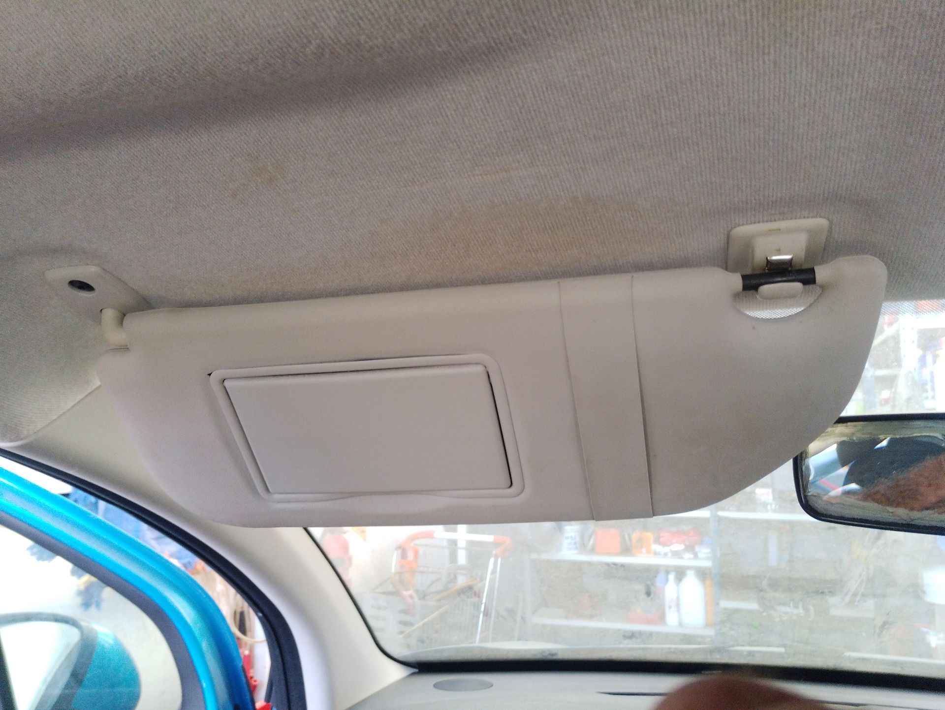 Recambio de parasol izquierdo para citroën c3 ii (sc_) 1.1 i referencia OEM IAM   