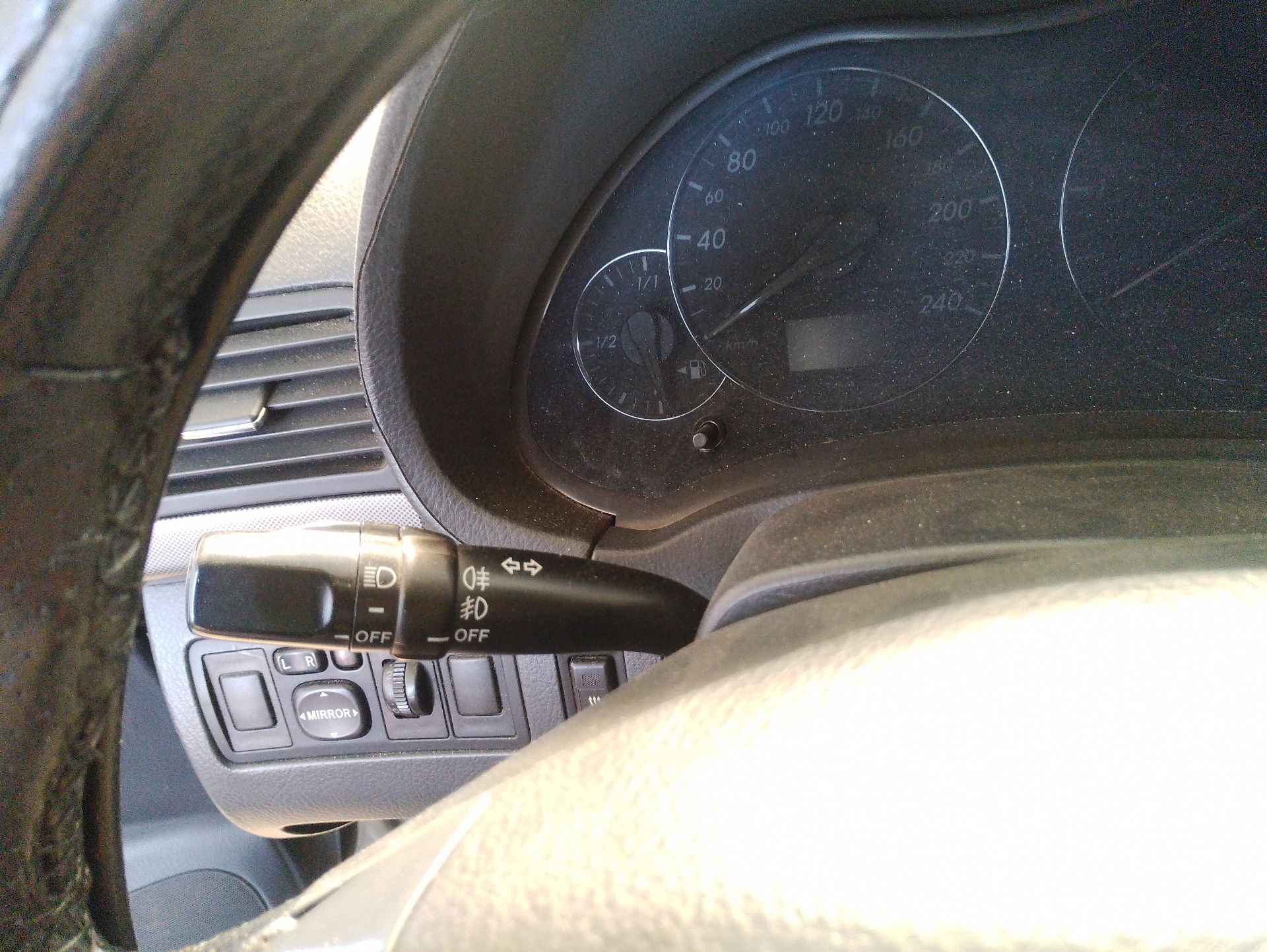 Recambio de mando intermitentes para toyota avensis station wagon (_t25_) 2.0 d-4d (cdt250_) referencia OEM IAM   