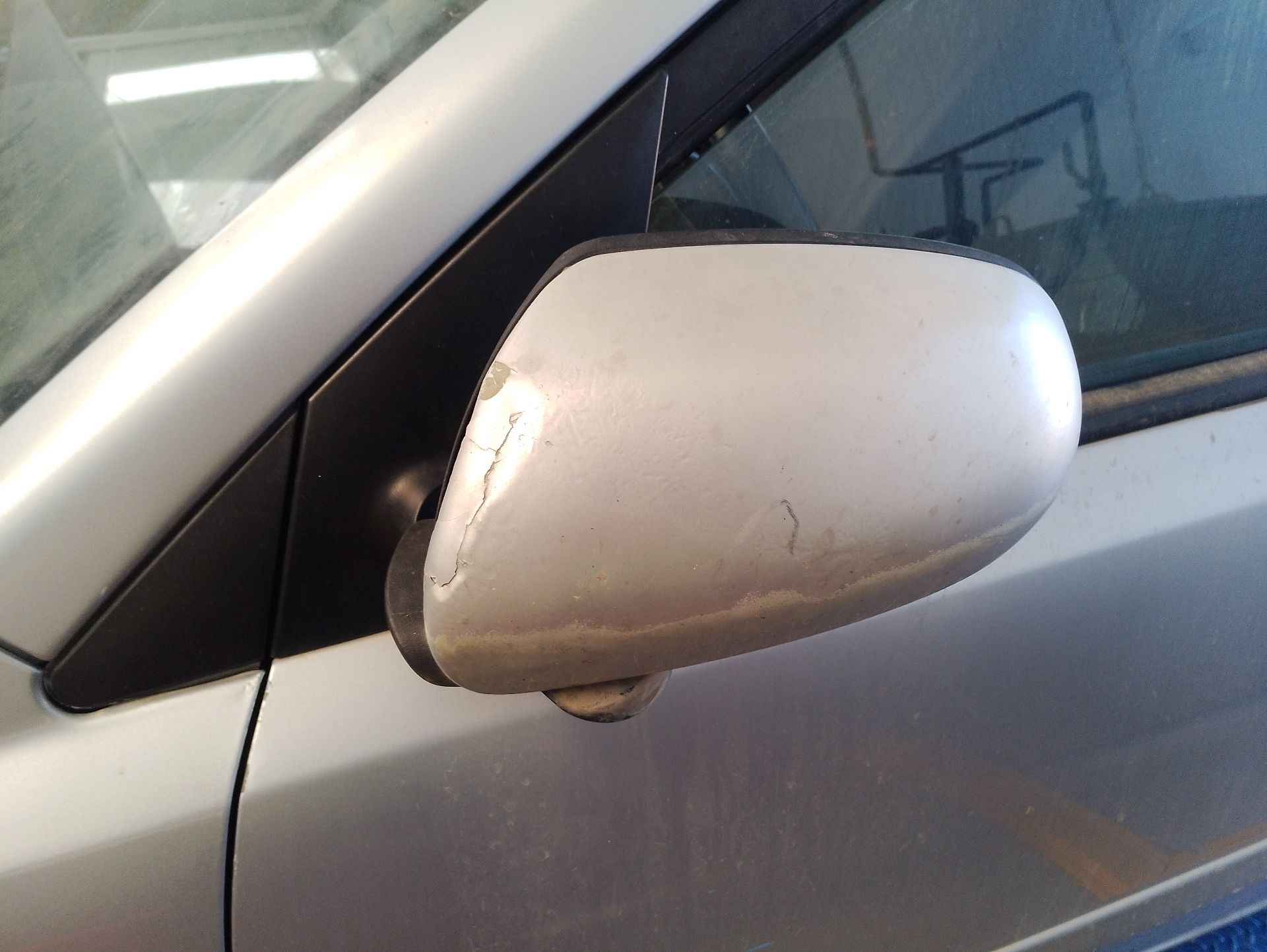 Recambio de retrovisor izquierdo para kia rio ii (jb) 1.4 16v referencia OEM IAM   