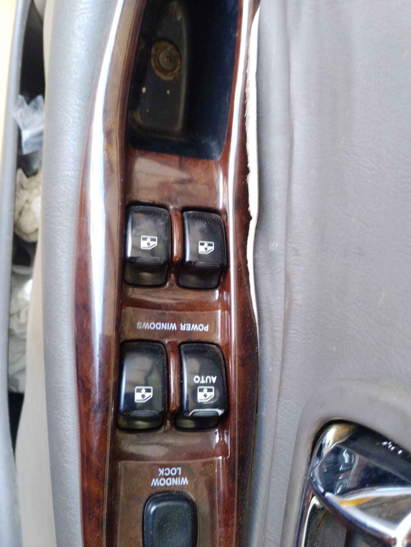 Recambio de mando elevalunas delantero izquierdo para daewoo leganza (klav) 2.0 16v referencia OEM IAM   