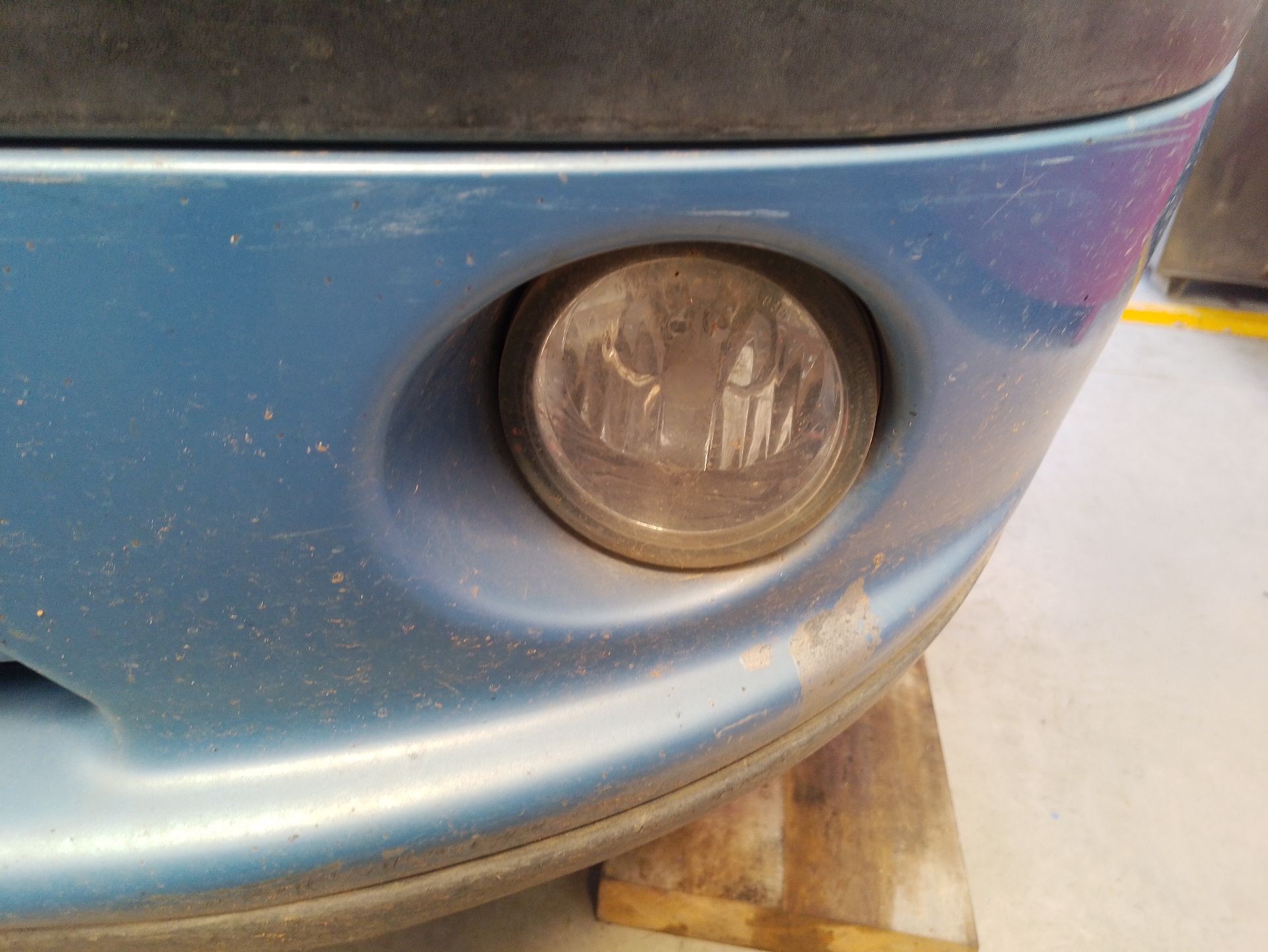 Recambio de faro antiniebla izquierdo para citroën c3 i (fc_, fn_) 1.4 hdi referencia OEM IAM 6208E1  