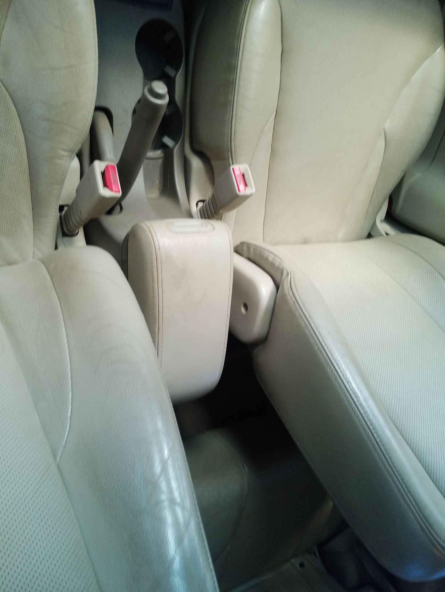 Recambio de apoyabrazos central para hyundai tucson (jm) 2.0 crdi a las 4 ruedas referencia OEM IAM   
