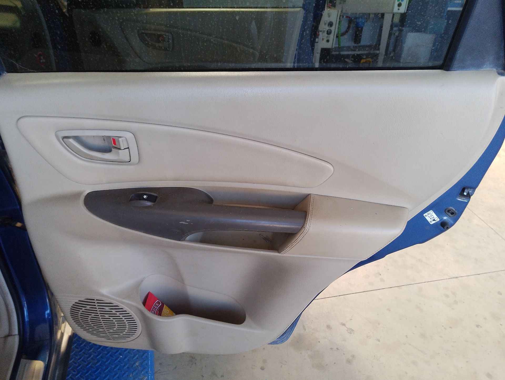 Recambio de guarnecido puerta trasera derecha para hyundai tucson (jm) 2.0 crdi a las 4 ruedas referencia OEM IAM   