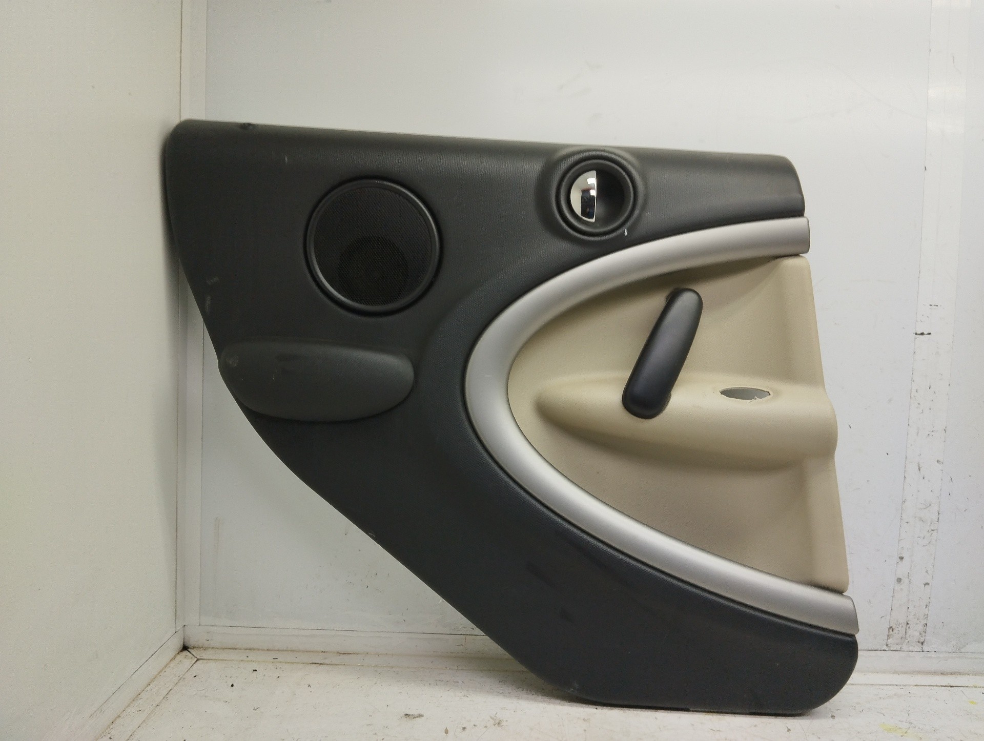 Recambio de guarnecido puerta trasera izquierda para bmw mini countryman (r60) cooper d referencia OEM IAM 51419800785 14697410 