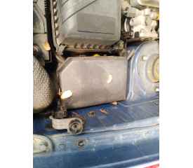 CAJA RELES / FUSIBLES 