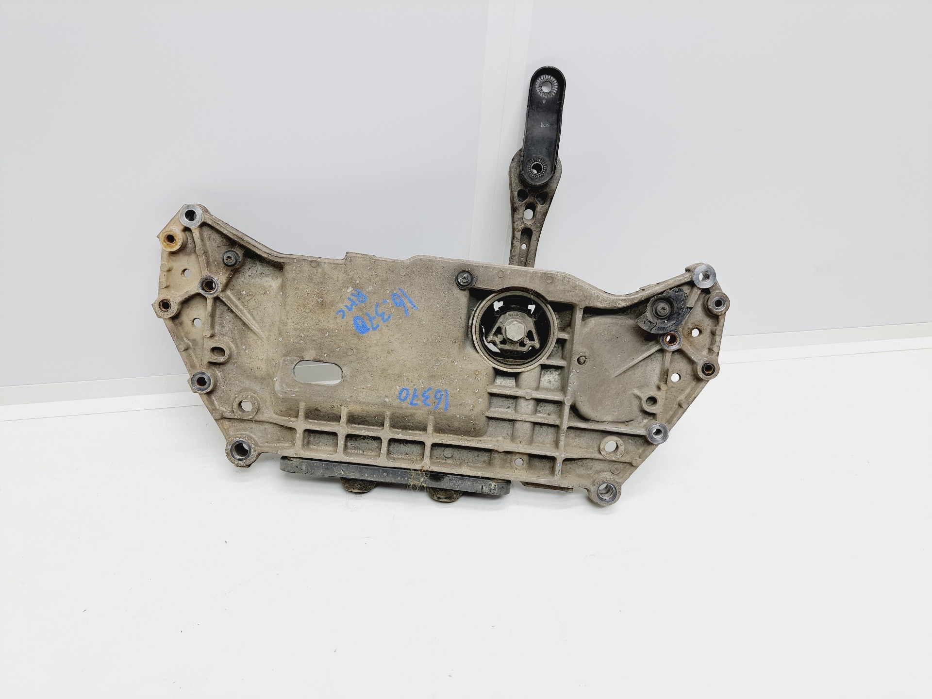 Recambio de cuna motor para volkswagen touran (1t3) referencia OEM IAM   
