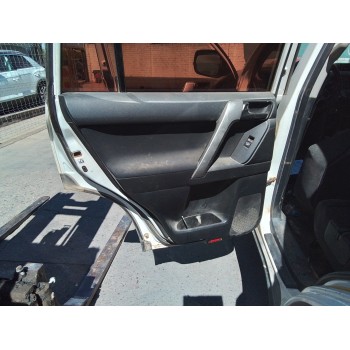 GUARNECIDO PUERTA TRASERA IZQUIERDA 
