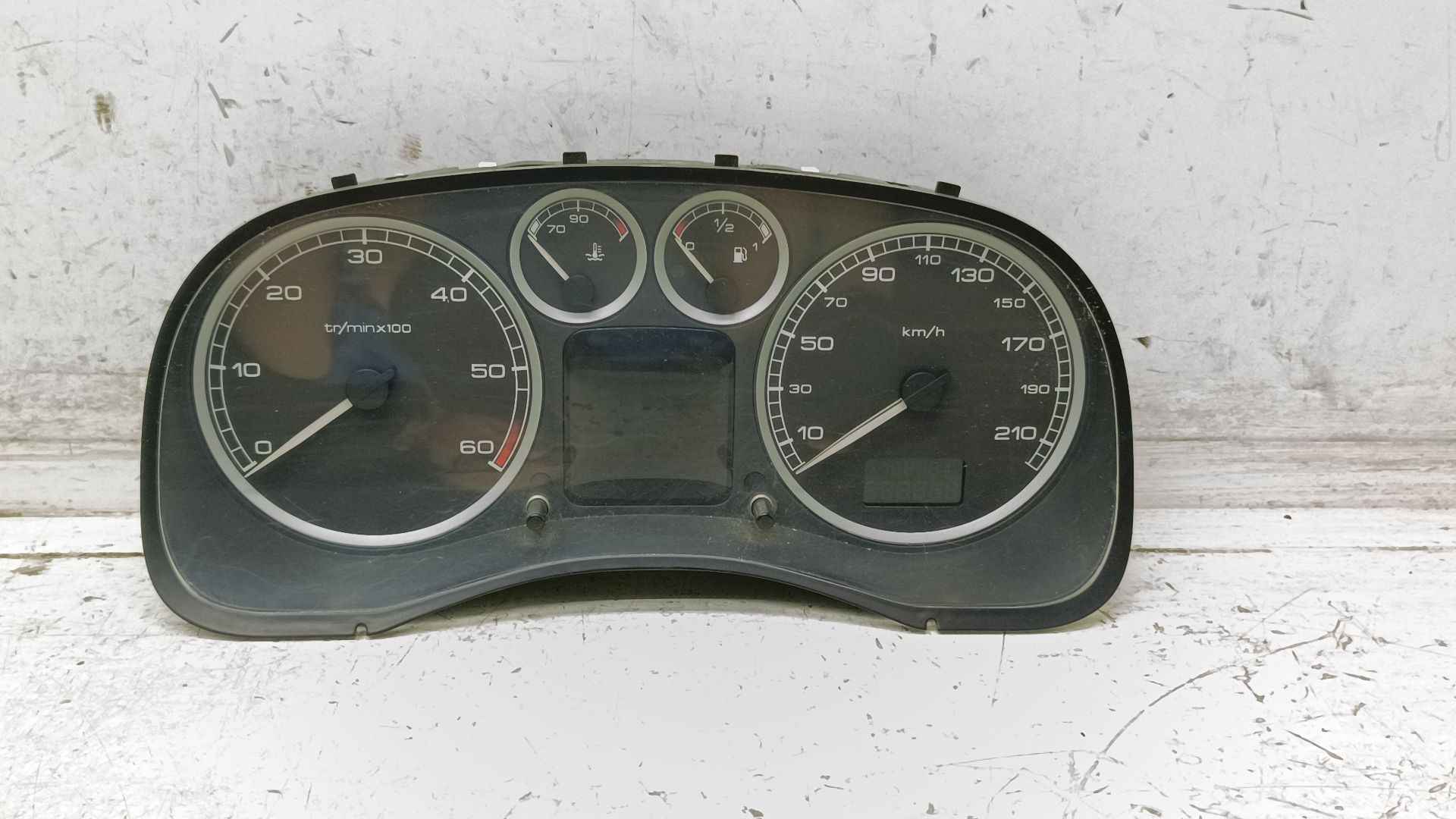 Recambio de cuadro instrumentos para peugeot 307 (s1) xs referencia OEM IAM P9636708880 216553038X5 
