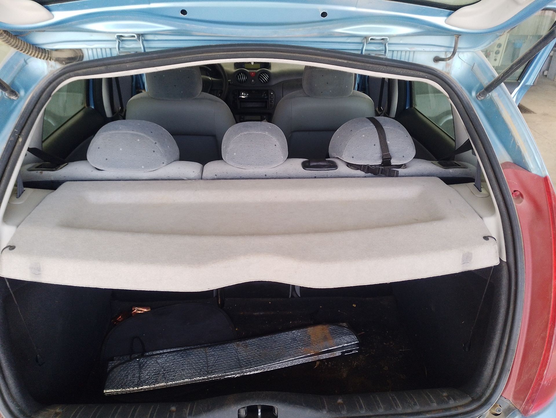 Recambio de bandeja trasera para citroën c3 i (fc_, fn_) 1.4 hdi referencia OEM IAM 8794NS  