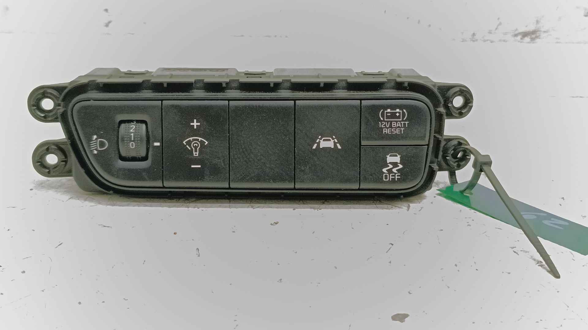 Recambio de mando multifuncion para kia niro e-niro concept referencia OEM IAM   