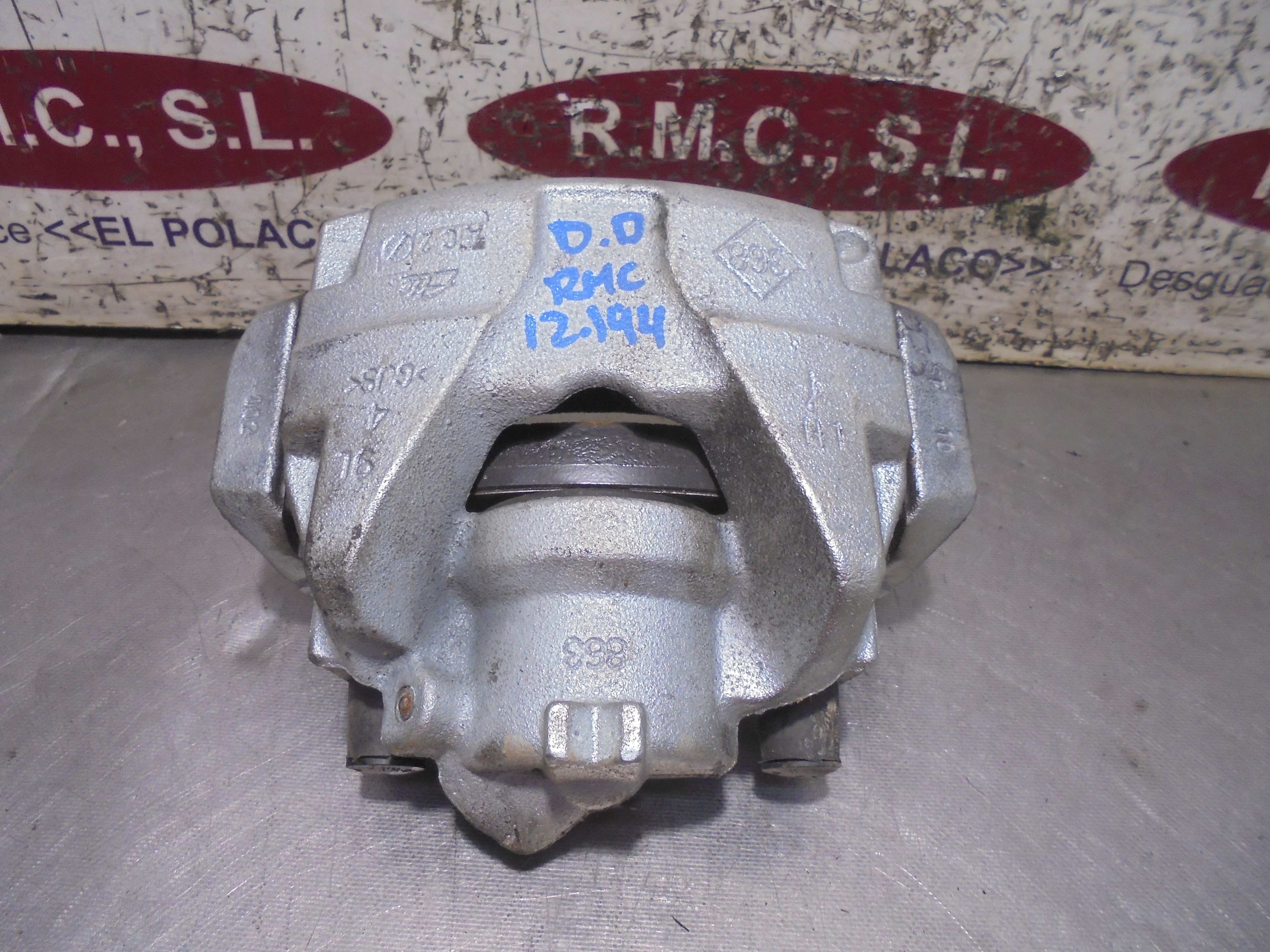 Recambio de pinza de freno delantera derecha para renault clio v business referencia OEM IAM   