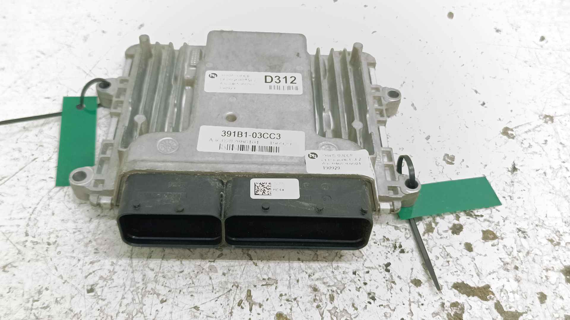 Recambio de centralita motor uce para kia niro e-niro concept referencia OEM IAM 391B503DL8 A3C0465360001 