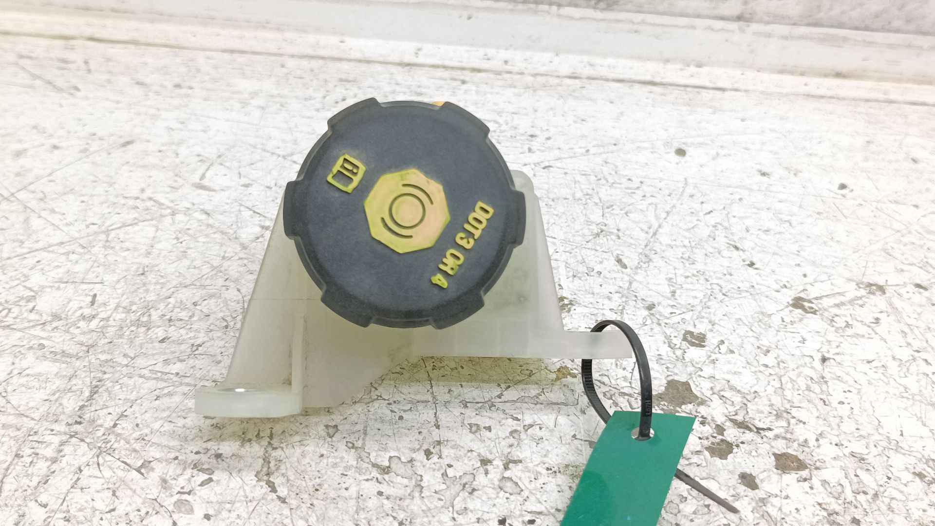 Recambio de deposito liquido de frenos para kia niro e-niro concept referencia OEM IAM 410662B103  