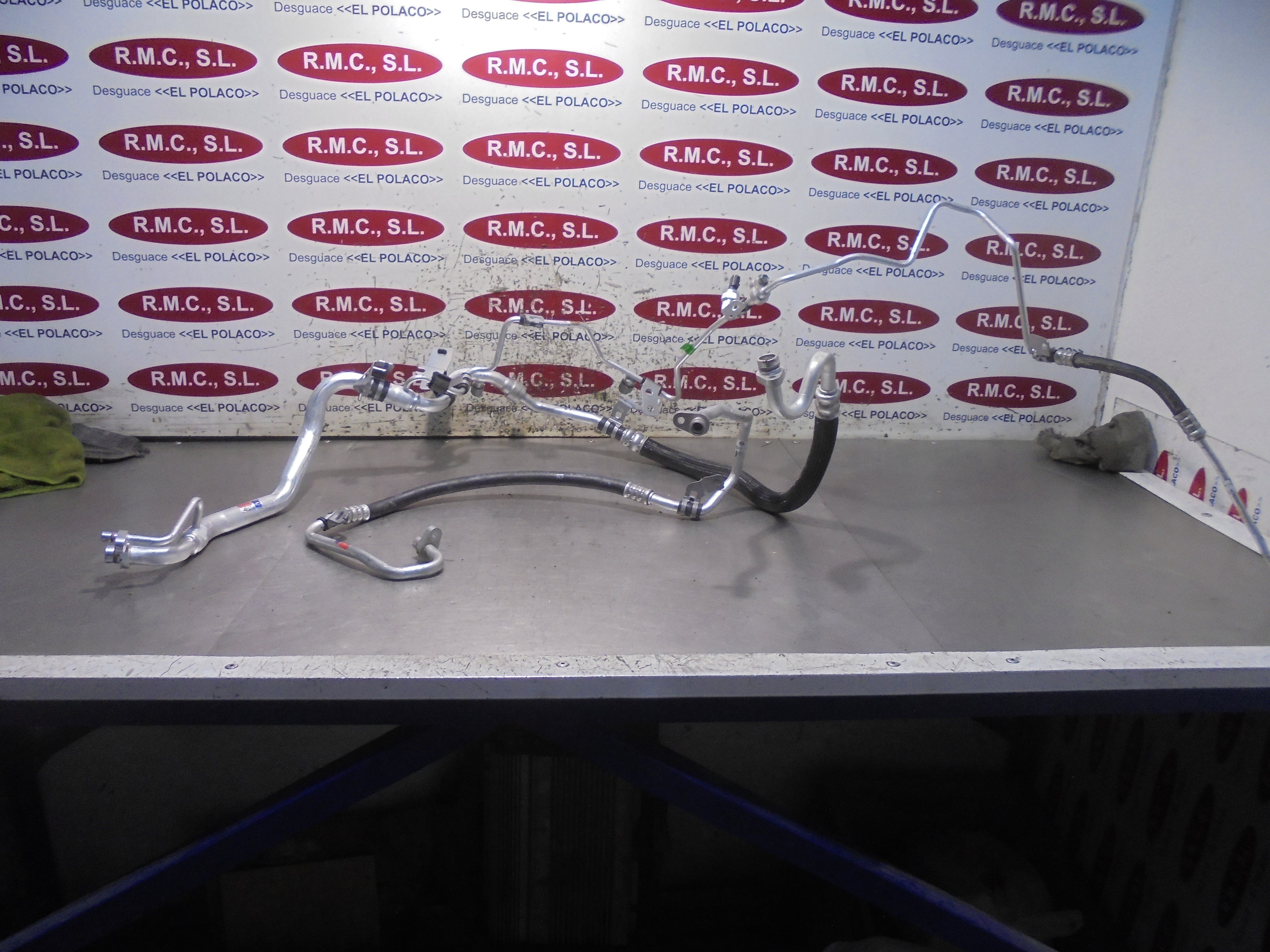 Recambio de tubos aire acondicionado para renault clio v business referencia OEM IAM 924543124R  