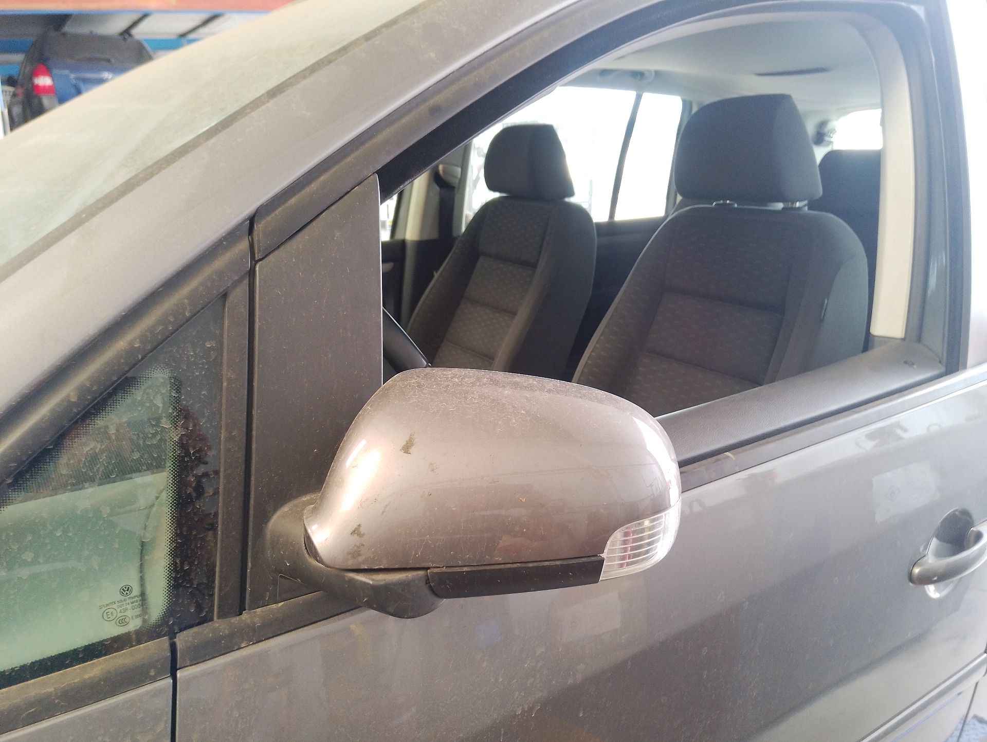 Recambio de retrovisor izquierdo para volkswagen touran (1t1, 1t2) 1.4 tsi referencia OEM IAM   