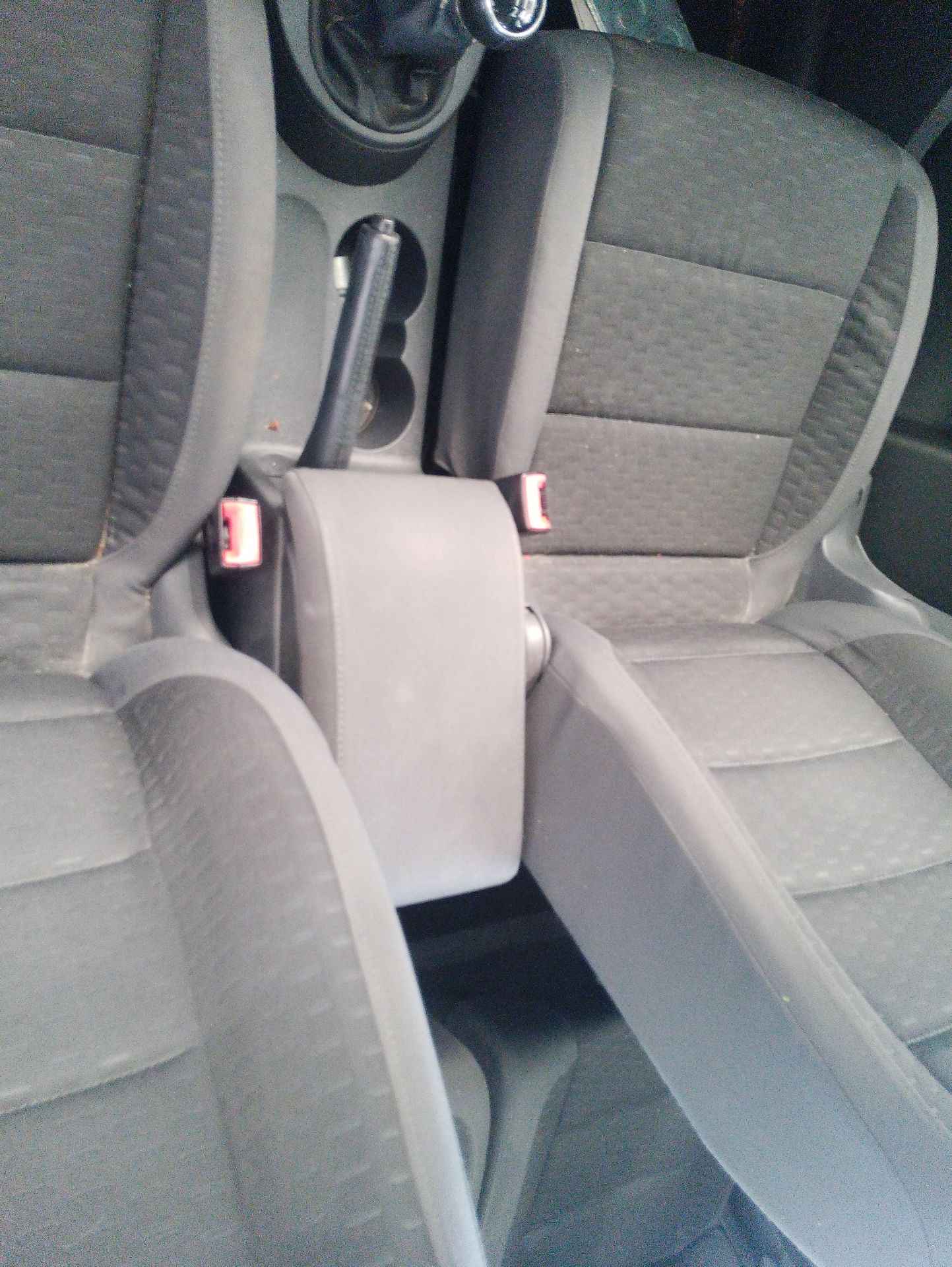 Recambio de apoyabrazos central para volkswagen touran (1t1, 1t2) 1.4 tsi referencia OEM IAM   