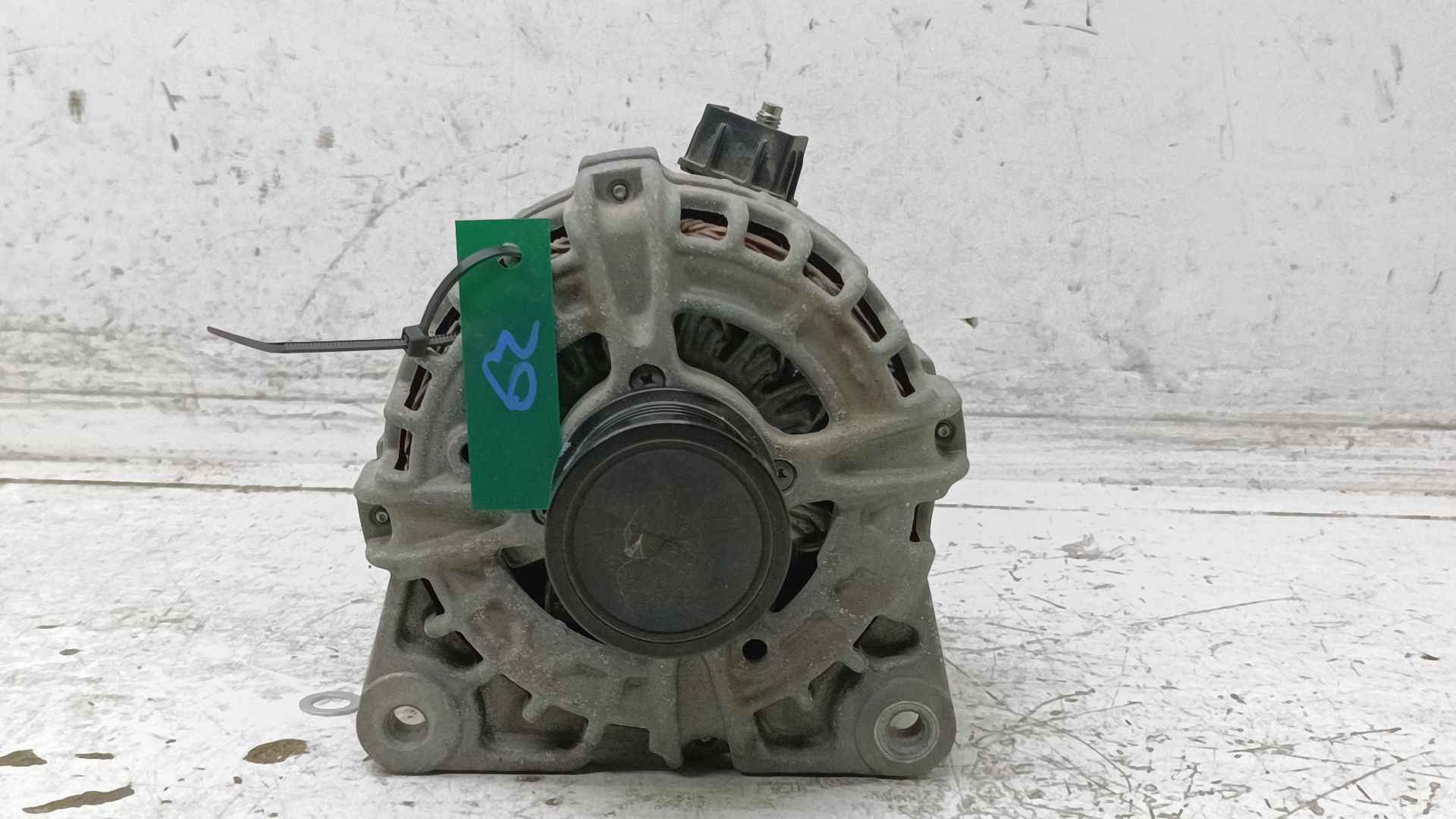 Recambio de alternador para renault captur ii equilibre referencia OEM IAM   