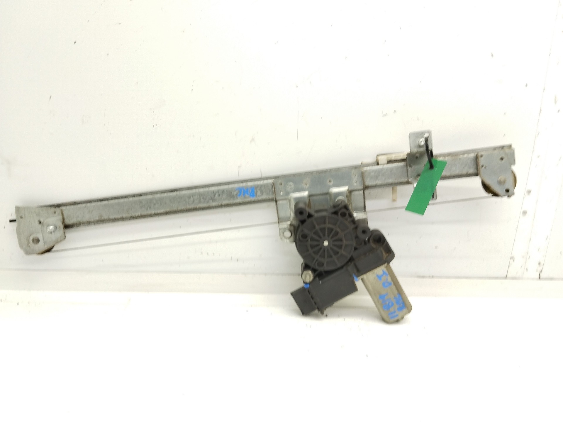 Recambio de elevalunas delantero izquierdo para peugeot boxer caja cerrada (bat. 3450) (333) hdi (330) referencia OEM IAM 134045