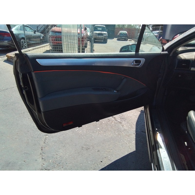Recambio de guarnecido puerta delantera izquierda para peugeot 407 coupe básico referencia OEM IAM   