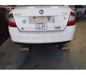 PARAGOLPES TRASERO 5JH807421B 