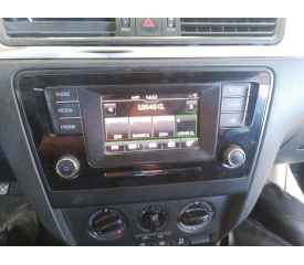 SISTEMA AUDIO / RADIO CD 