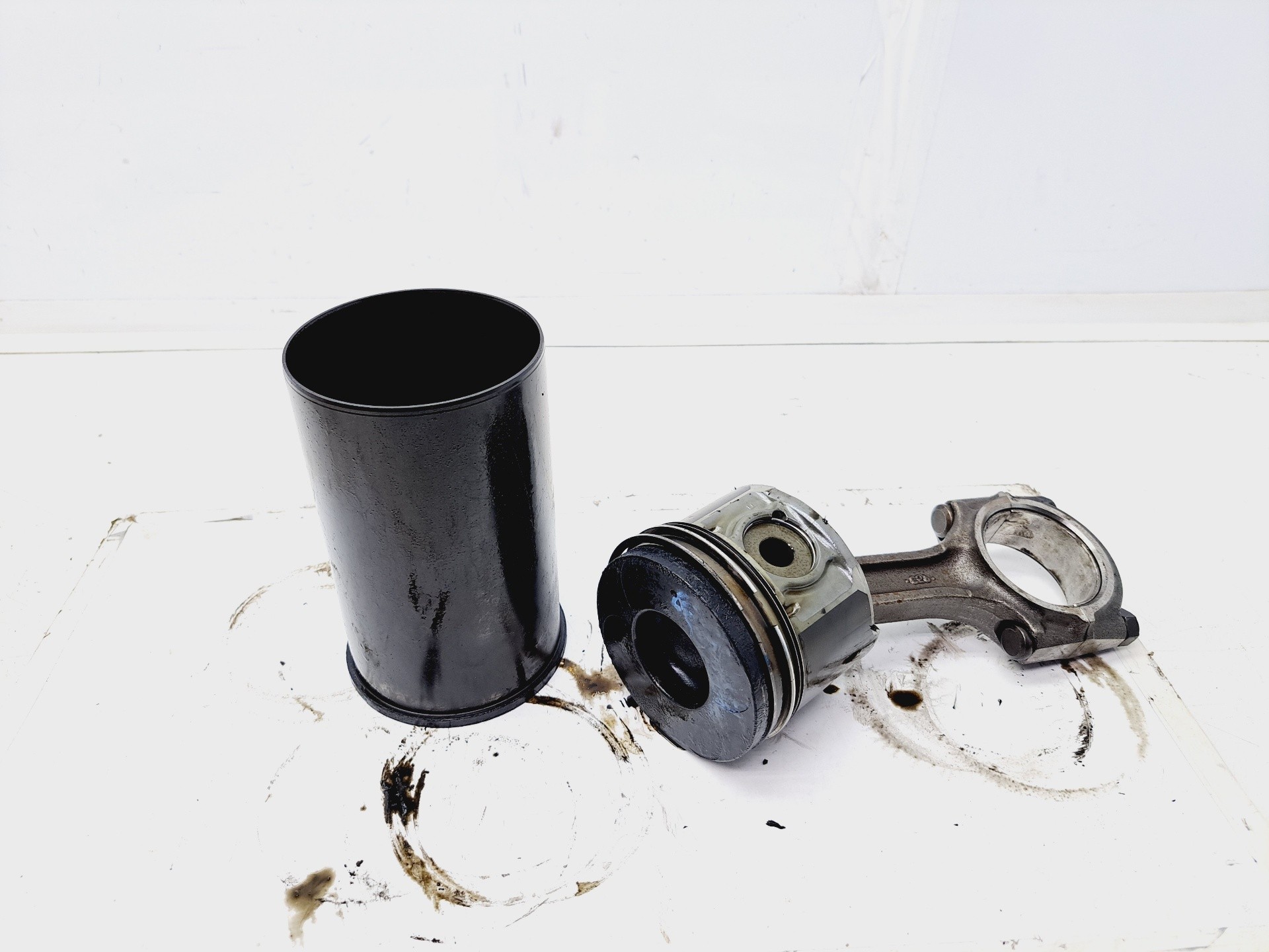 Recambio de piston para kia carnival ii 2.9 cdri ex referencia OEM IAM   