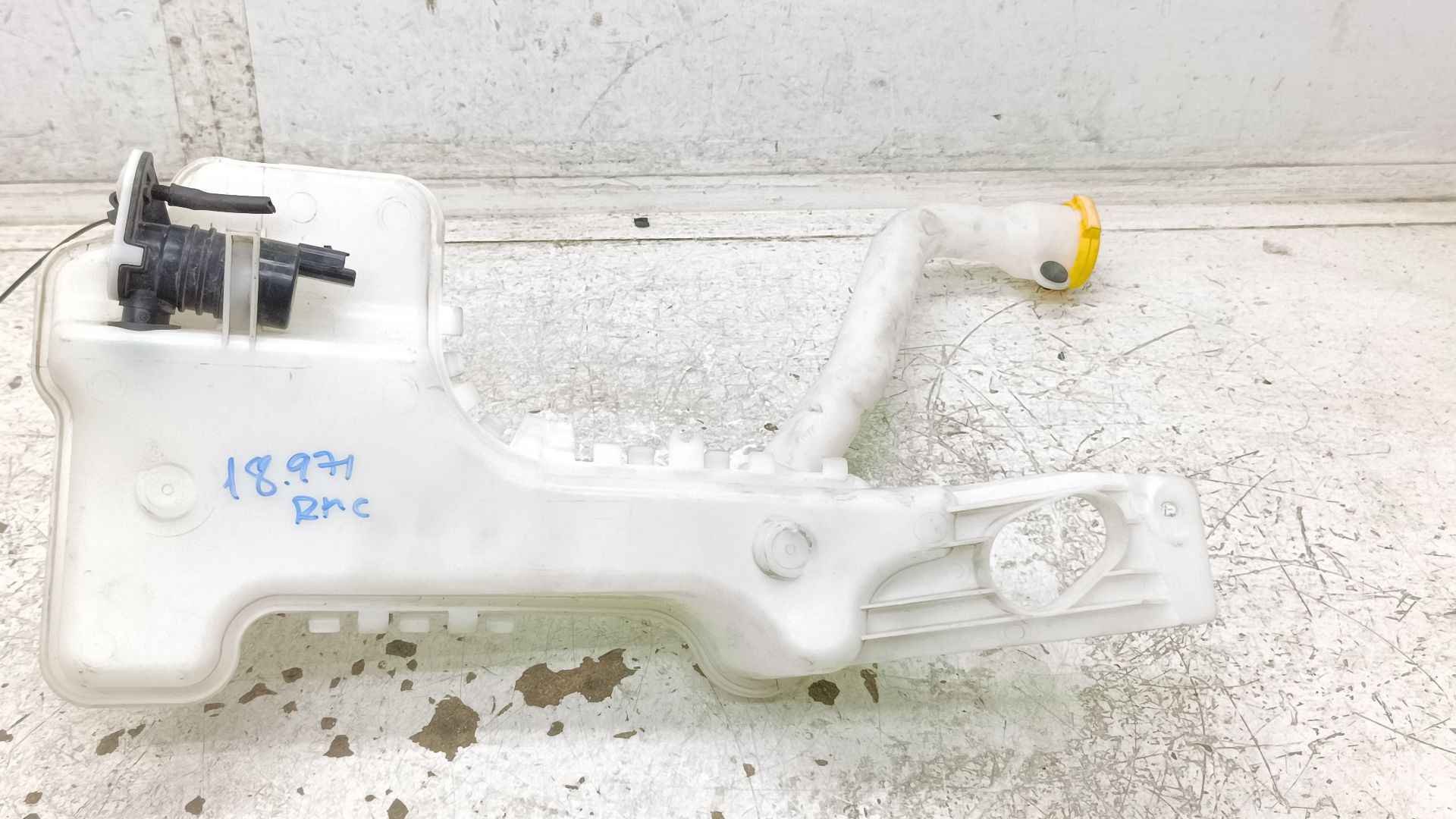 Recambio de deposito limpia para renault captur ii equilibre referencia OEM IAM   