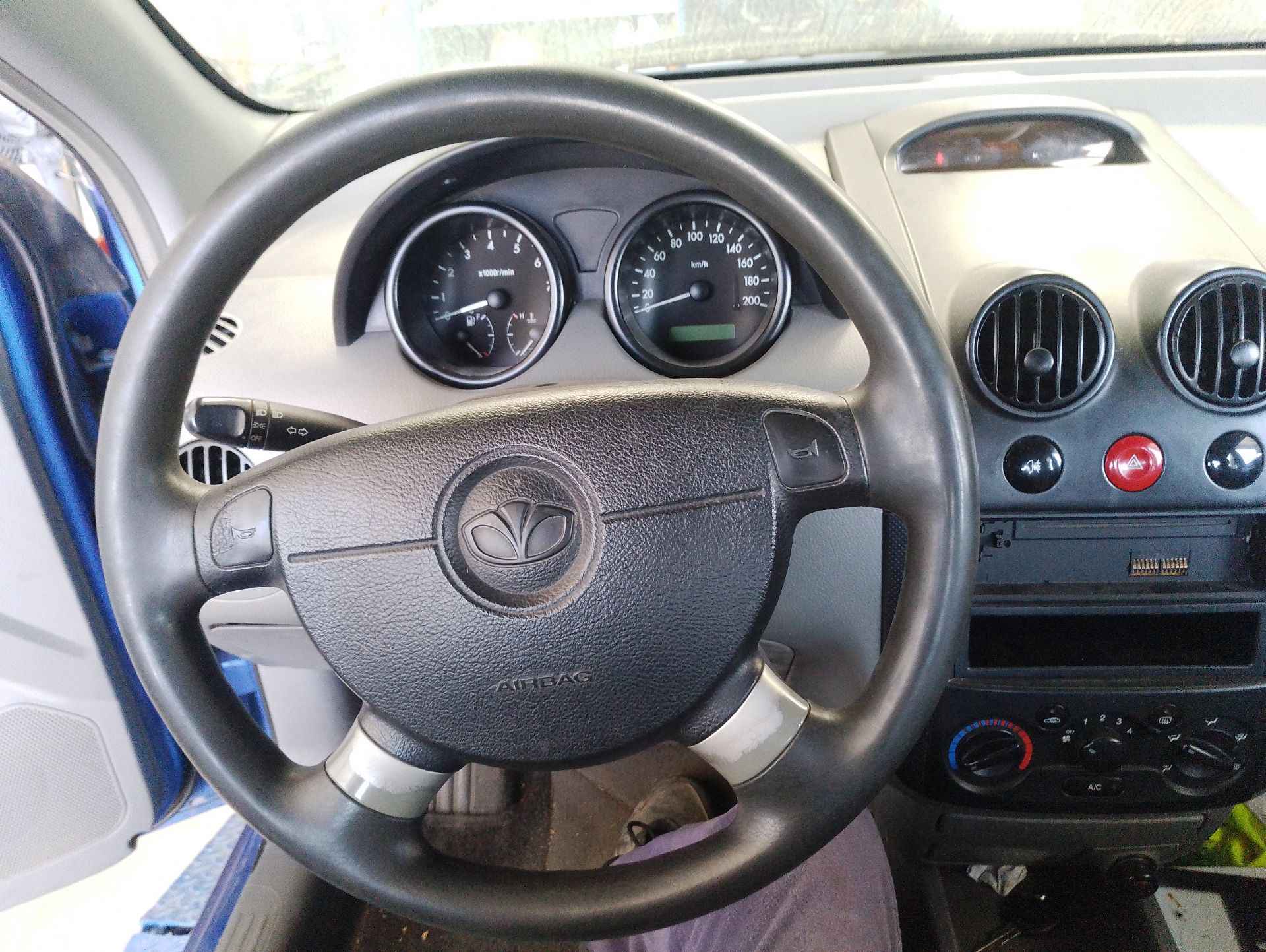 Recambio de volante para daewoo kalos sedán (klas) 1.4 referencia OEM IAM   