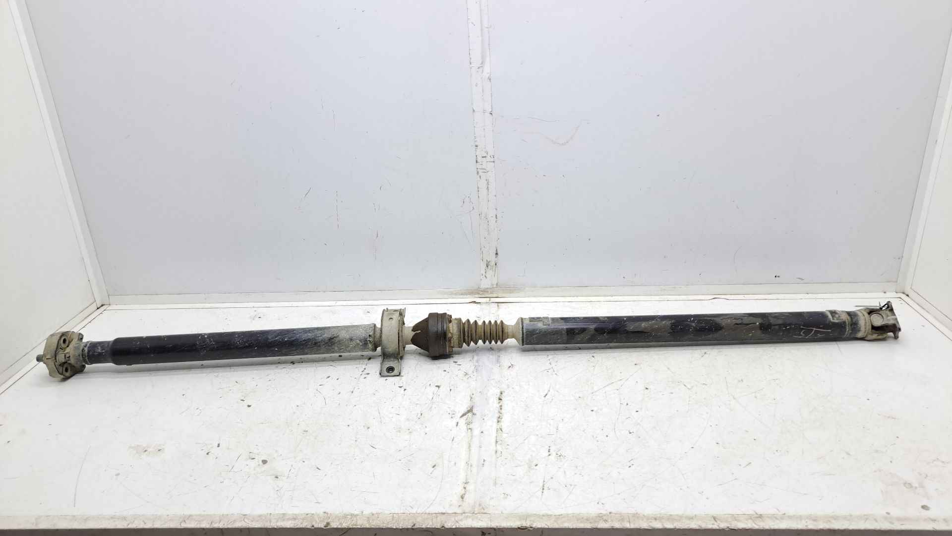 Recambio de transmision central para hyundai tucson (jm) 2.0 a las 4 ruedas referencia OEM IAM 493002e300  