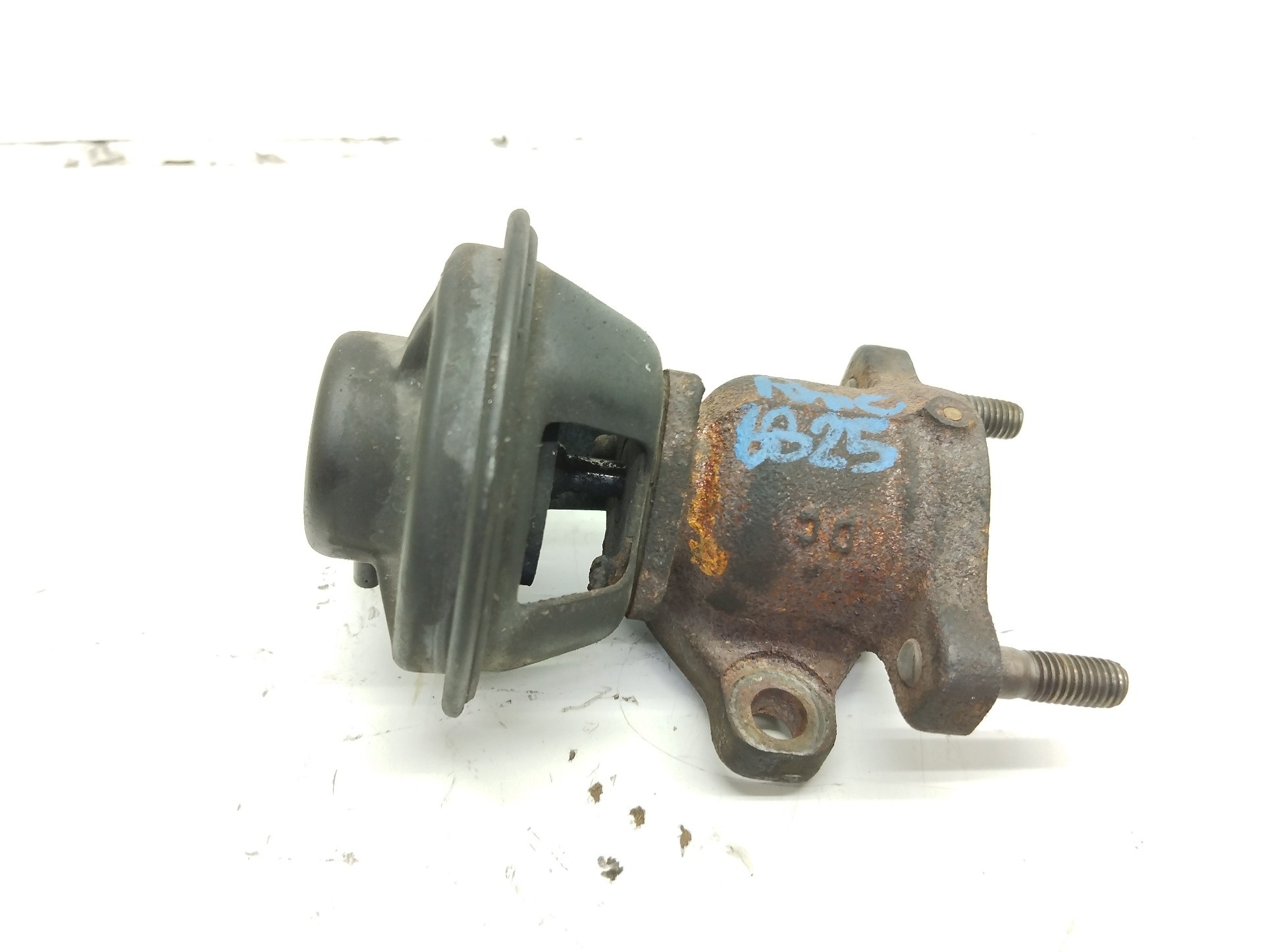 Recambio de valvula egr para kia carnival ii 2.9 cdri ex referencia OEM IAM   