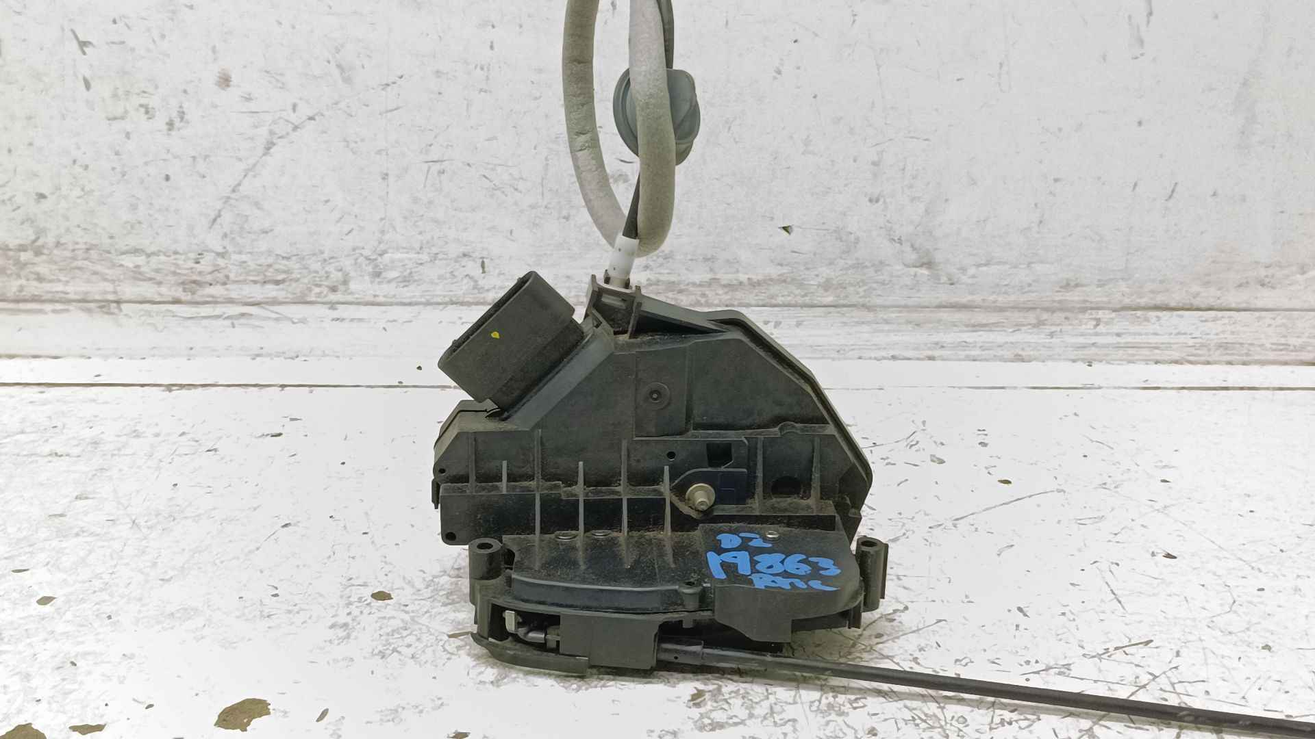 Recambio de cerradura puerta delantera izquierda para volvo v60 kombi plug-in hybrid awd referencia OEM IAM   