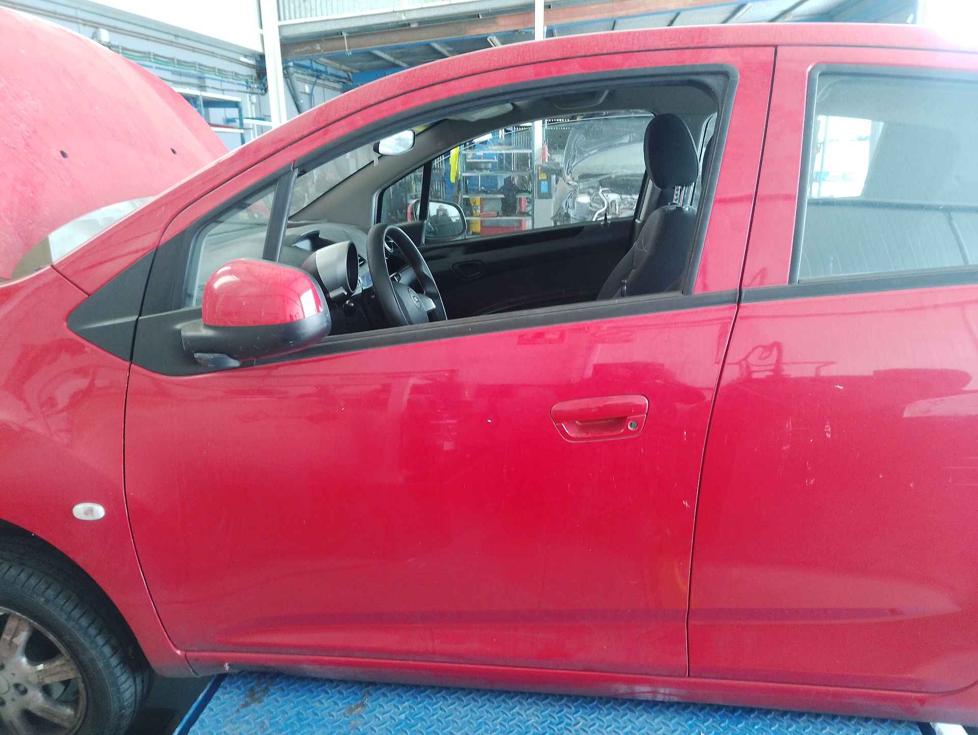 Recambio de puerta delantera izquierda para chevrolet spark (m300) 1.0 referencia OEM IAM   