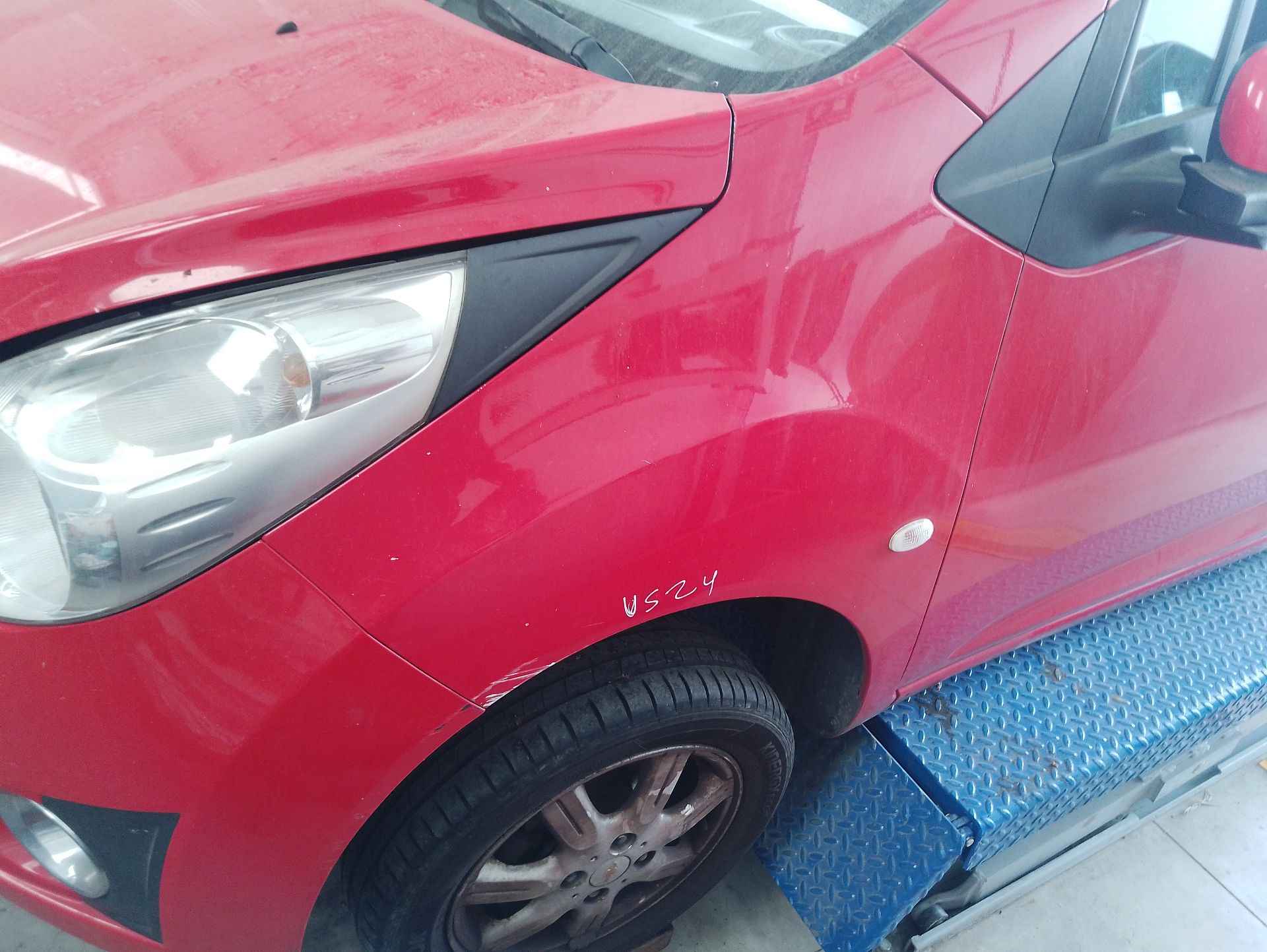 Recambio de aleta delantera izquierda para chevrolet spark (m300) 1.0 referencia OEM IAM   