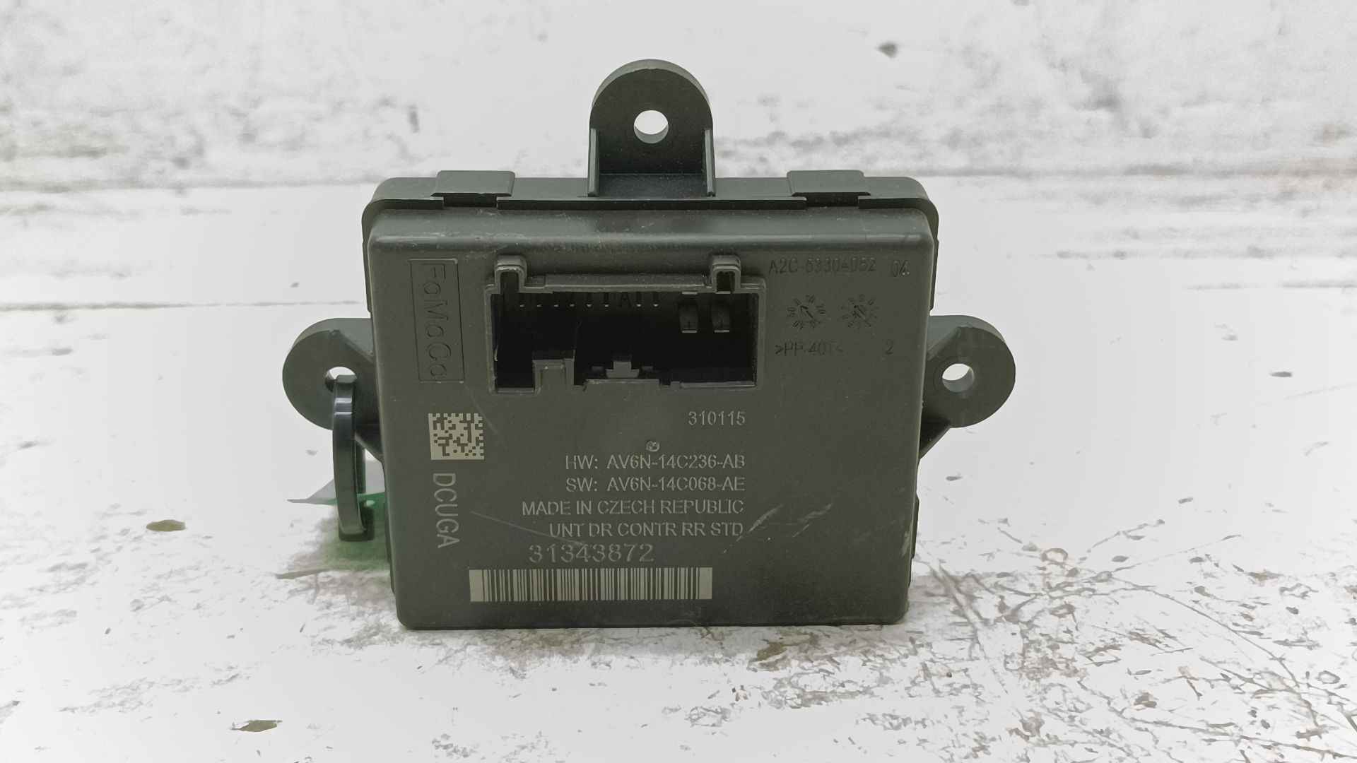 Recambio de modulo electronico para volvo v60 kombi plug-in hybrid awd referencia OEM IAM 31343872  