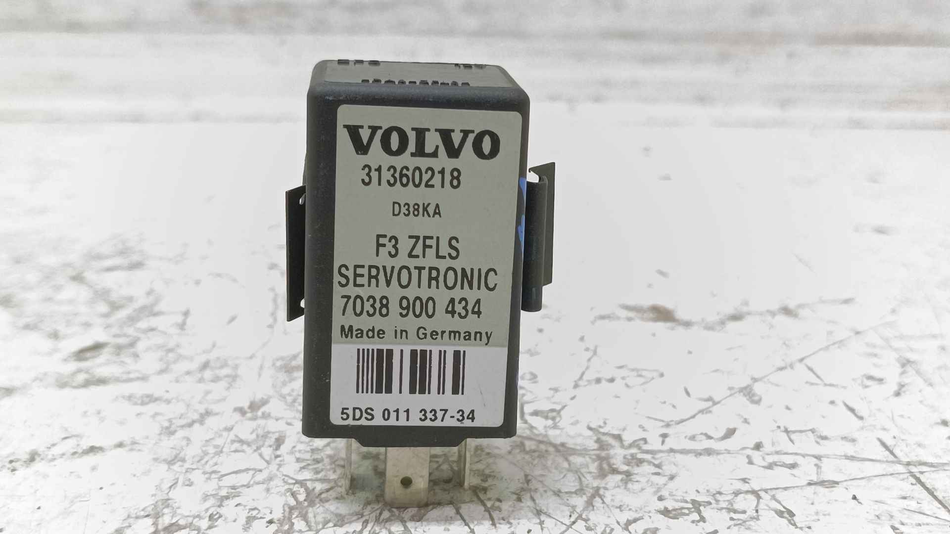Recambio de rele para volvo v60 kombi plug-in hybrid awd referencia OEM IAM 31360218 7038900434 