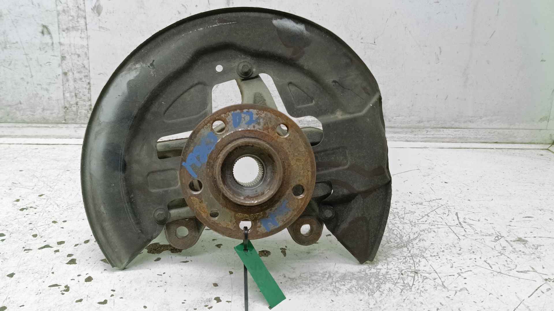 Recambio de mangueta delantera izquierda para volvo v60 kombi plug-in hybrid awd referencia OEM IAM 6G913K171A  