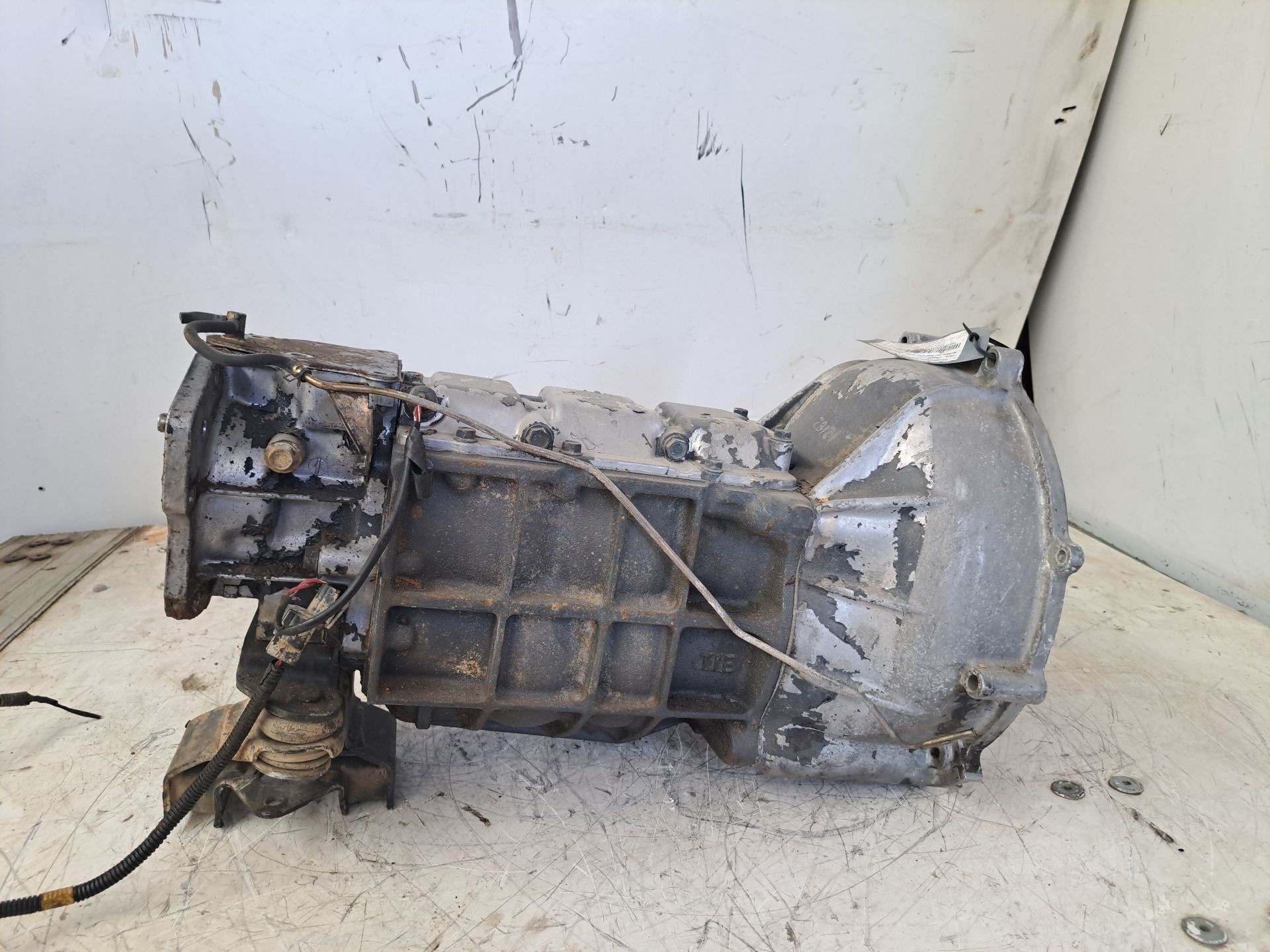 Recambio de caja cambios para mitsubishi montero sport (k90) 2.5 td gls referencia OEM IAM M011S5A007  