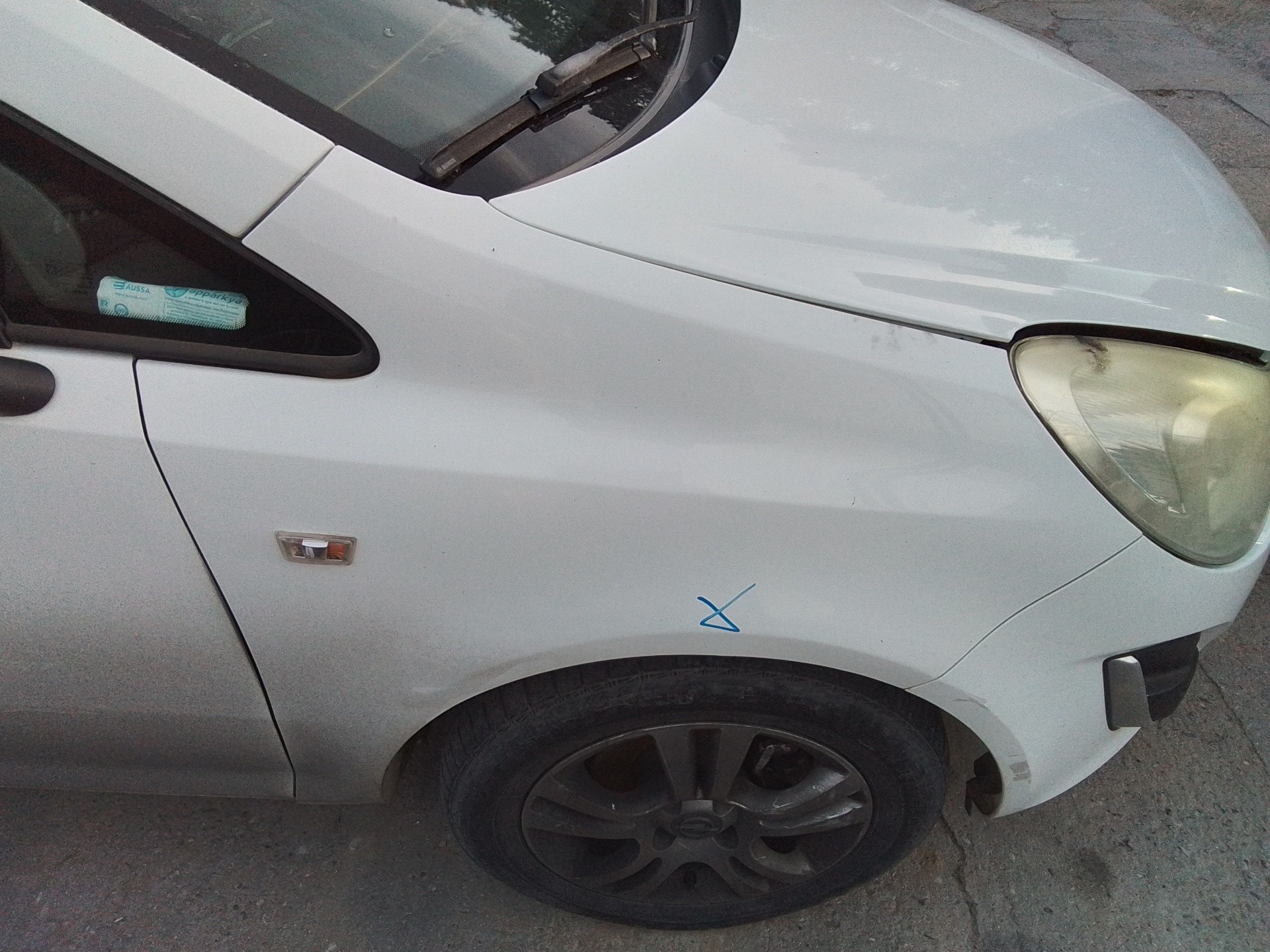 Recambio de aleta delantera derecha para opel corsa d 1.3 16v cdti referencia OEM IAM   
