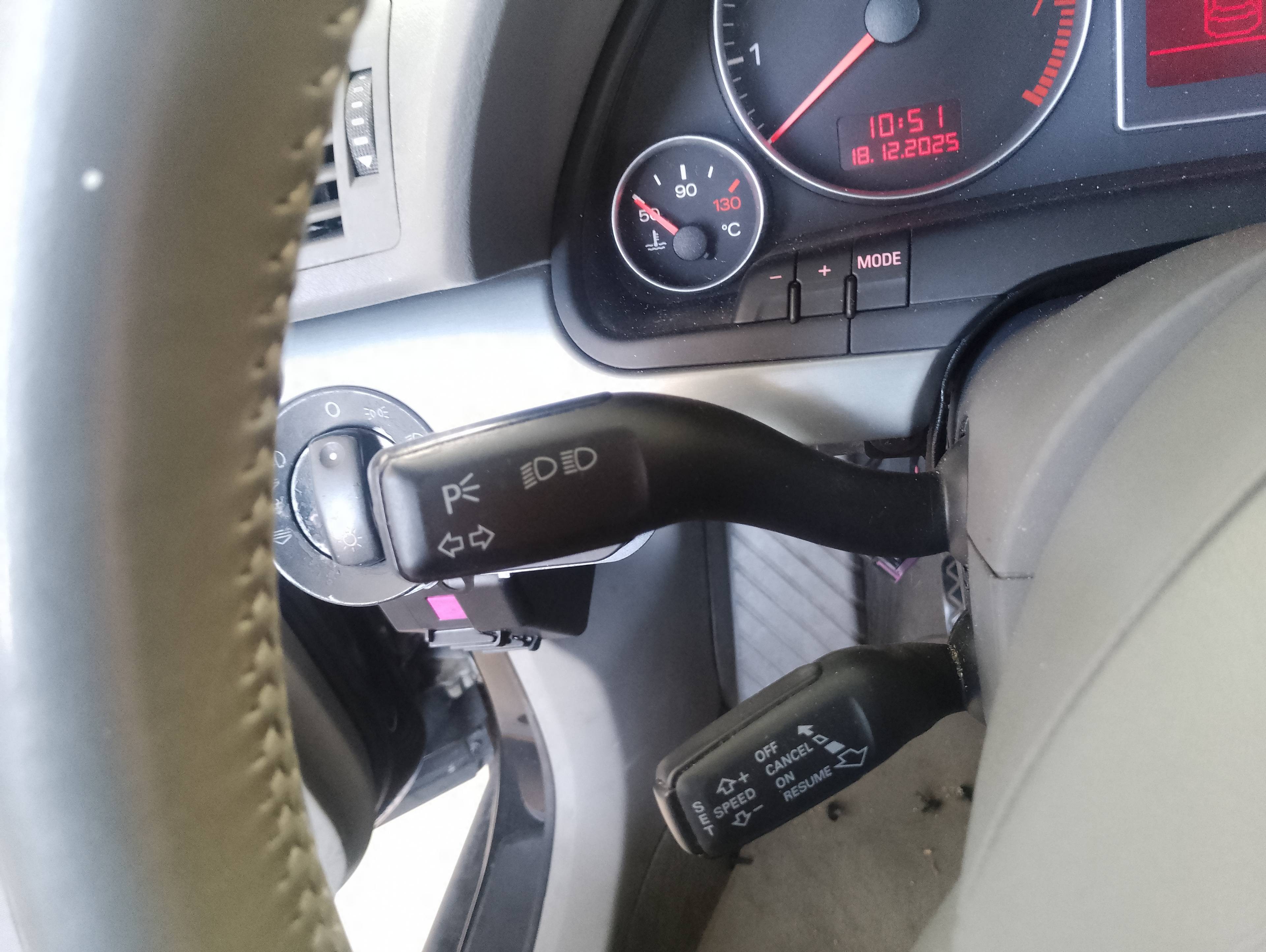 Recambio de mando intermitentes para audi a4 berlina (8e) 2.0 referencia OEM IAM   