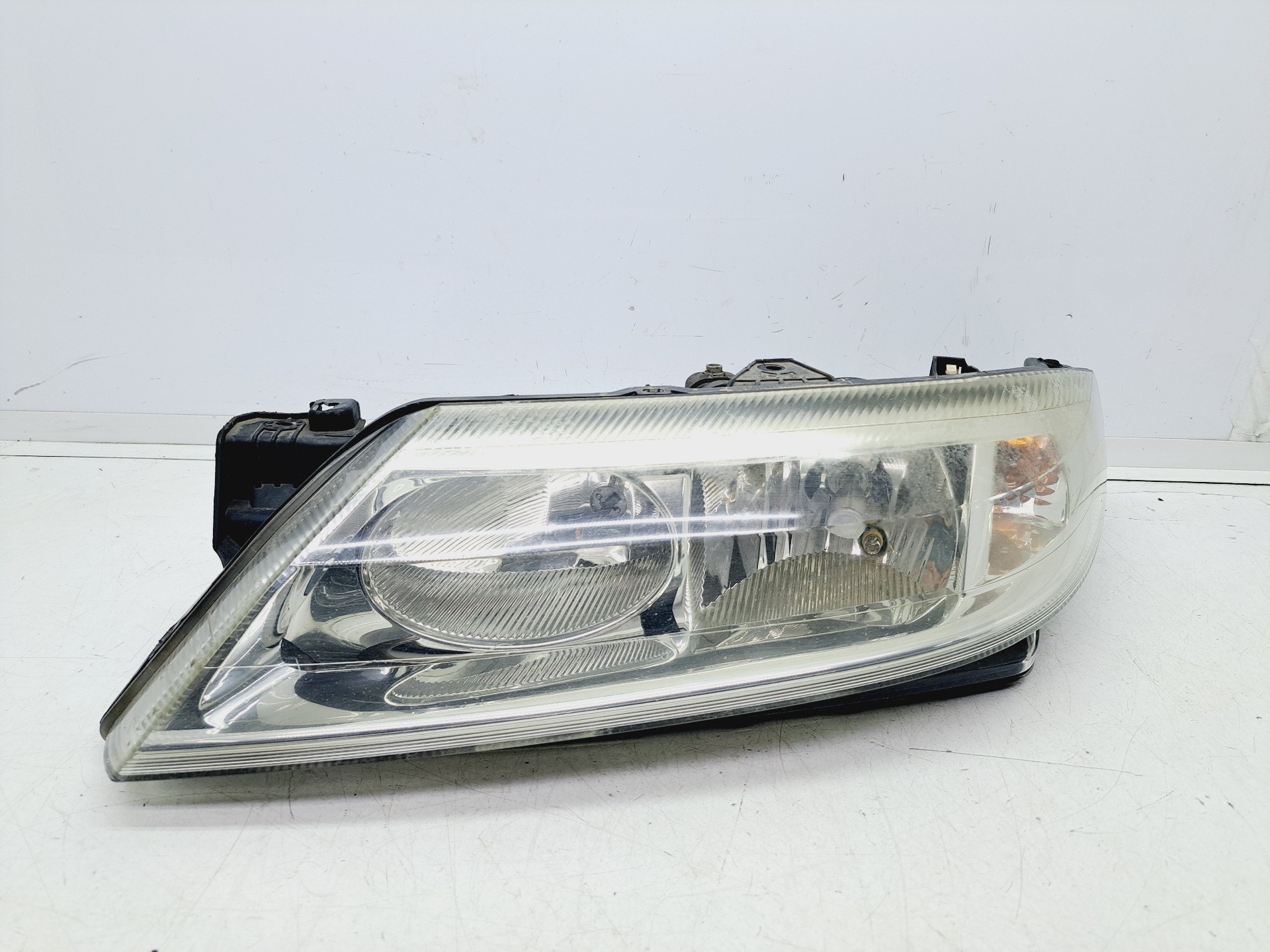 Recambio de faro izquierdo para renault laguna ii (bg0) authentique referencia OEM IAM 8200002845 89004687 