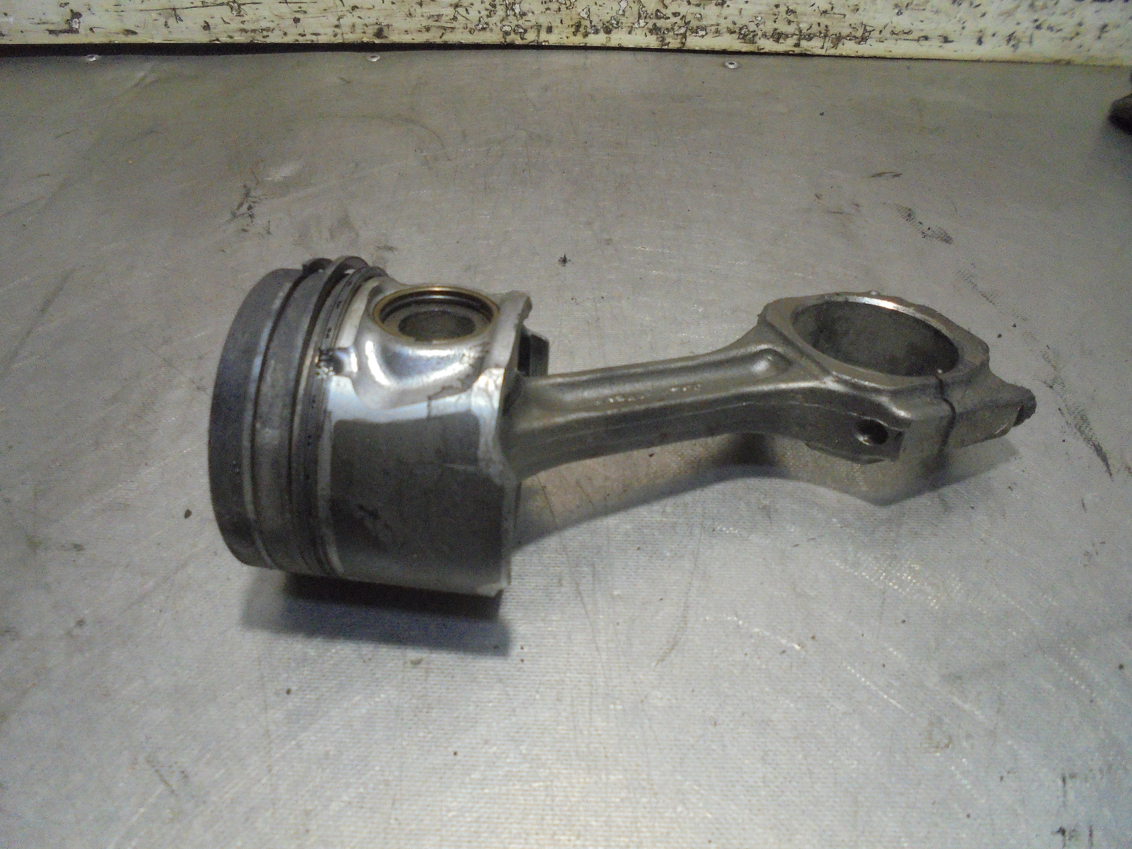 Recambio de biela para chevrolet epica 2.0 diesel cat referencia OEM IAM   