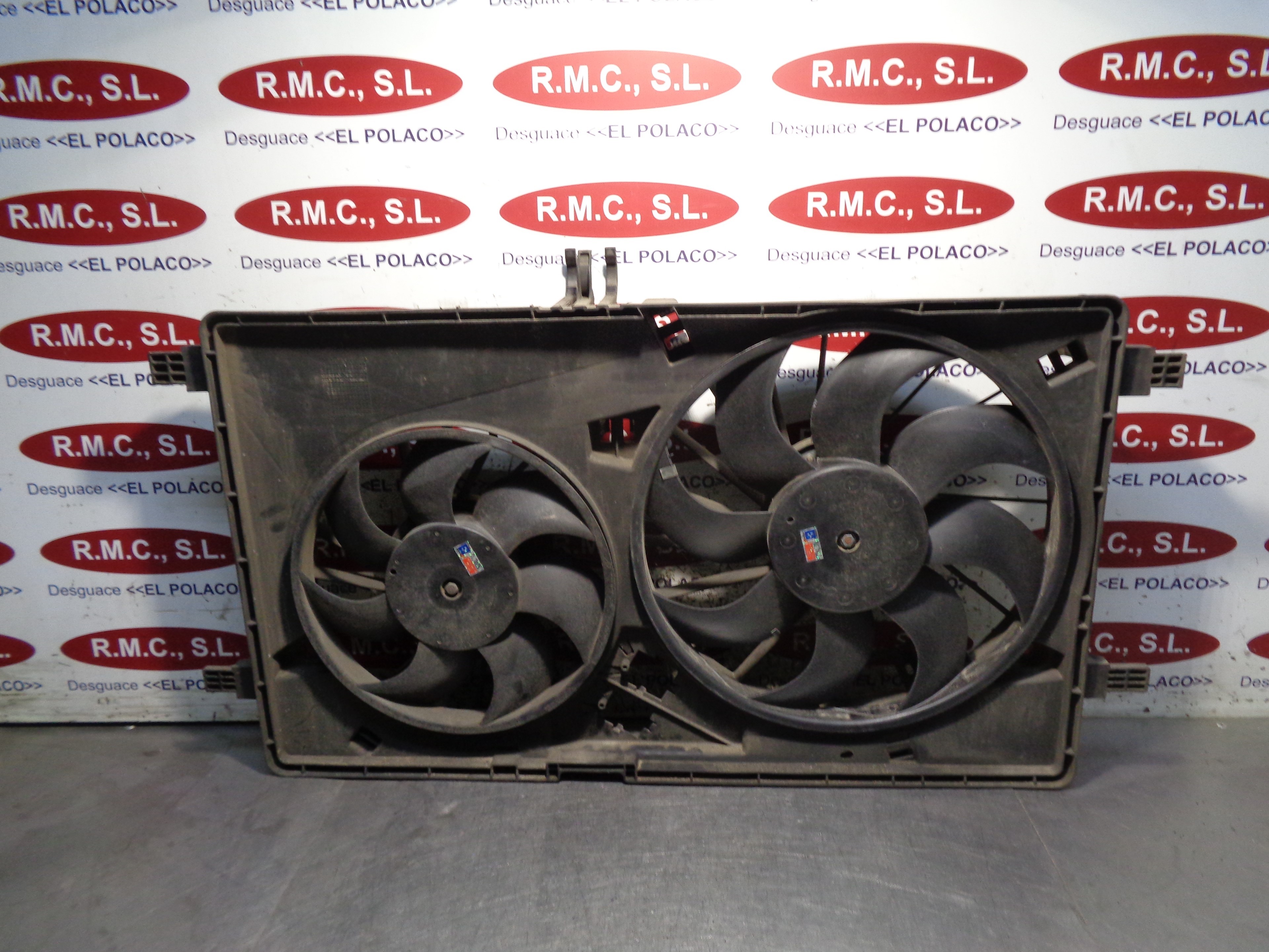 Recambio de electroventilador para nissan nv400 pritsche 2.3 dci diesel cat referencia OEM IAM 214810239  