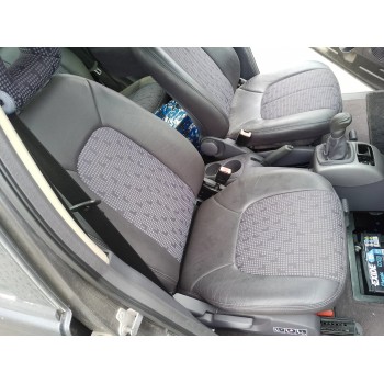 ASIENTO DELANTERO DERECHO 