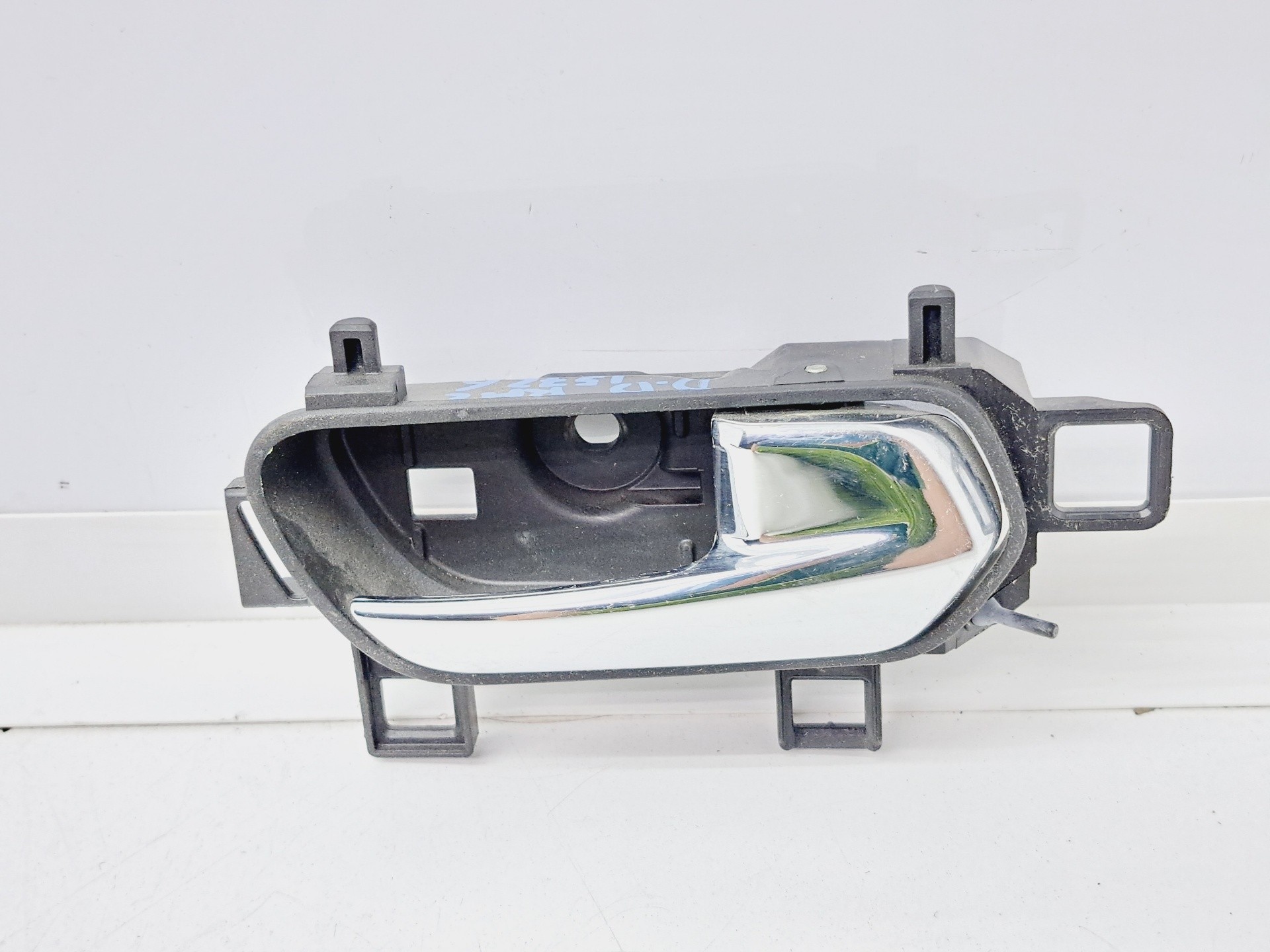 Recambio de maneta interior delantera derecha para nissan micra v (k14) acenta referencia OEM IAM 806705FA6A  