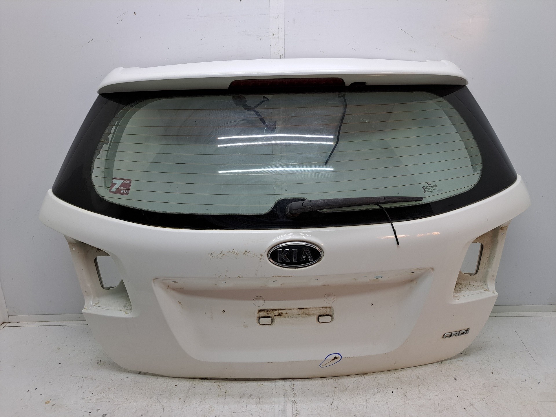 Recambio de porton trasero para kia sorento active 4wd referencia OEM IAM   